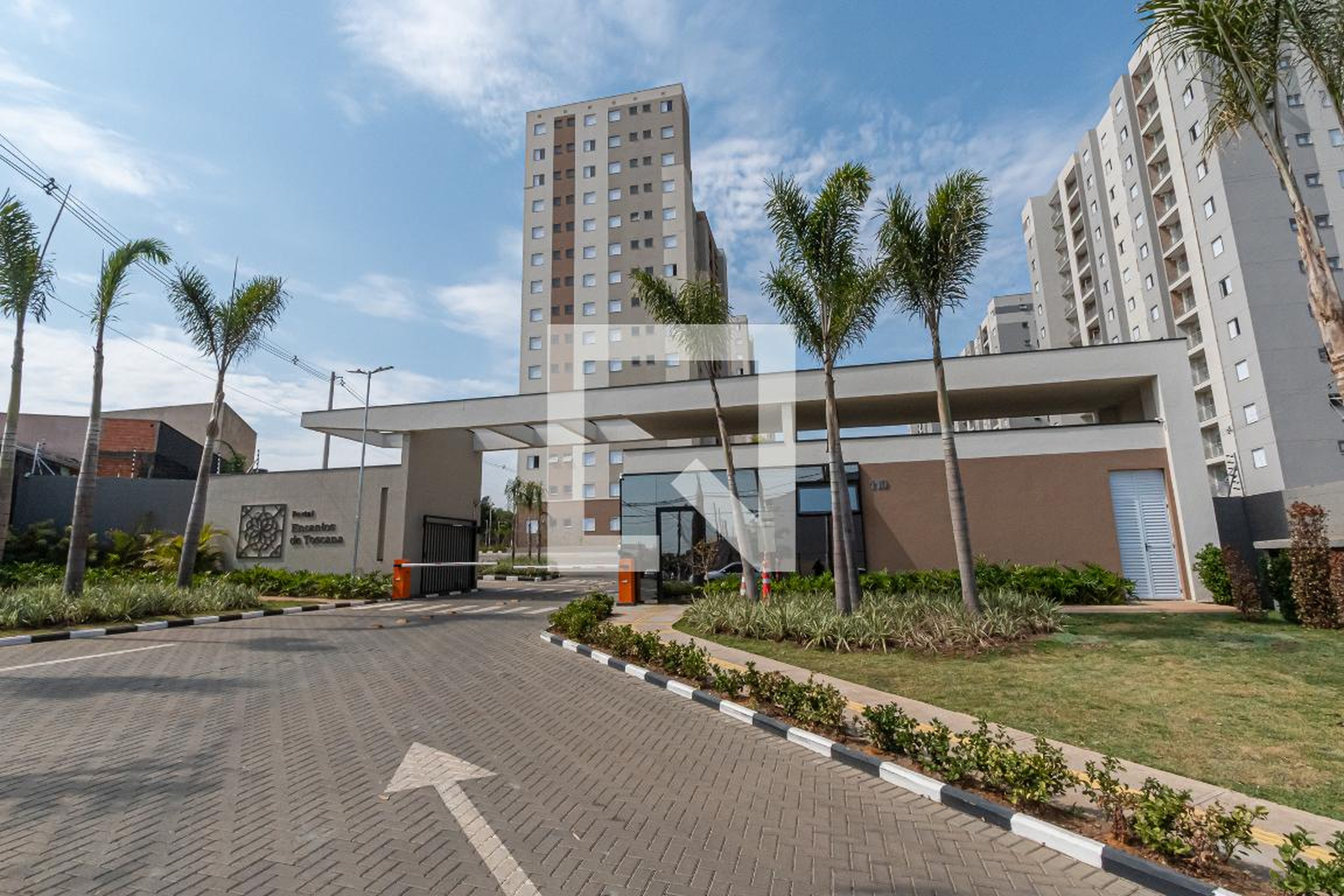 Fachada Condomínio Portal Encantos de Toscana