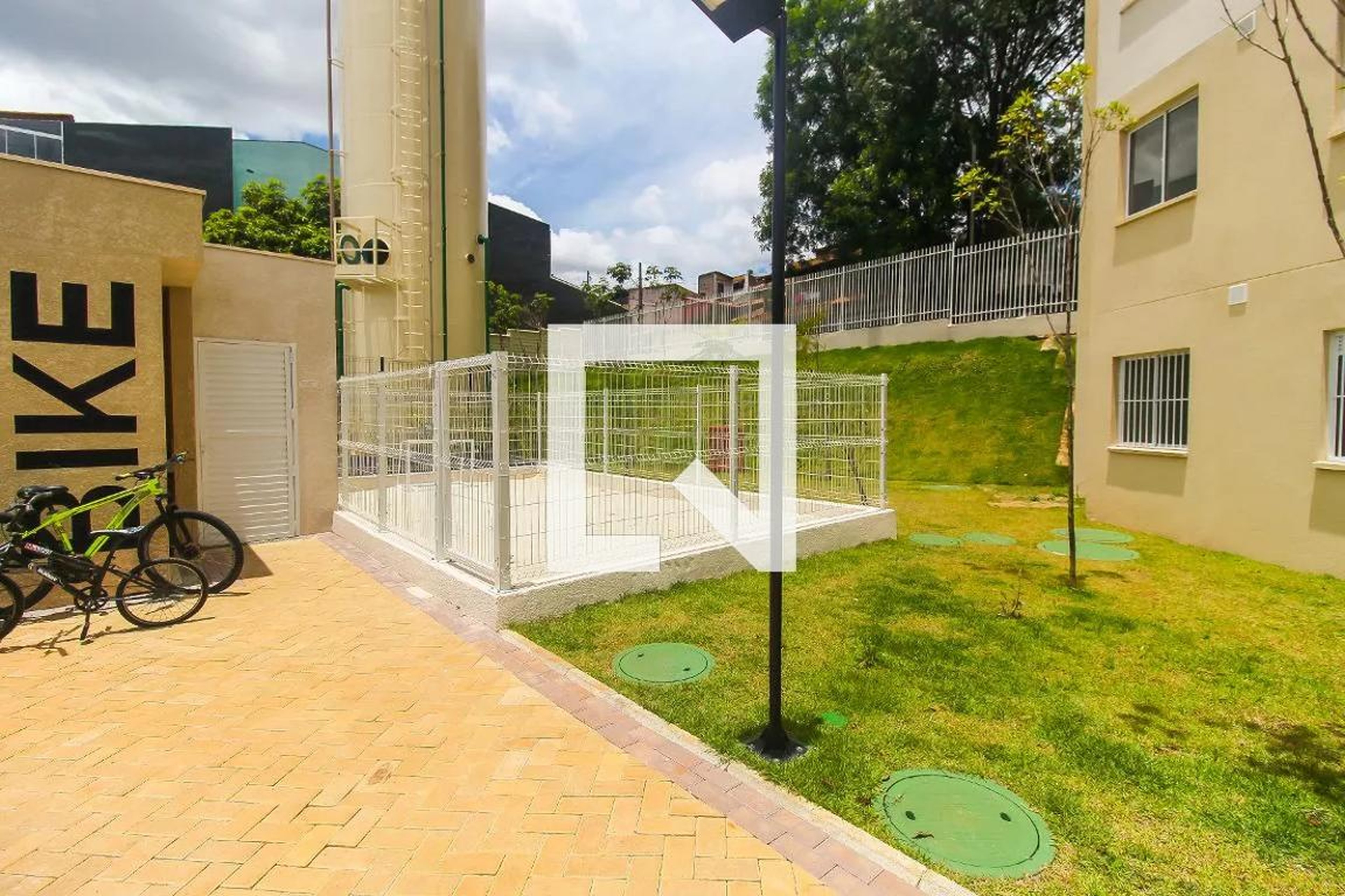 Área externa - Planos & Jardim do Carmo  Orquídea