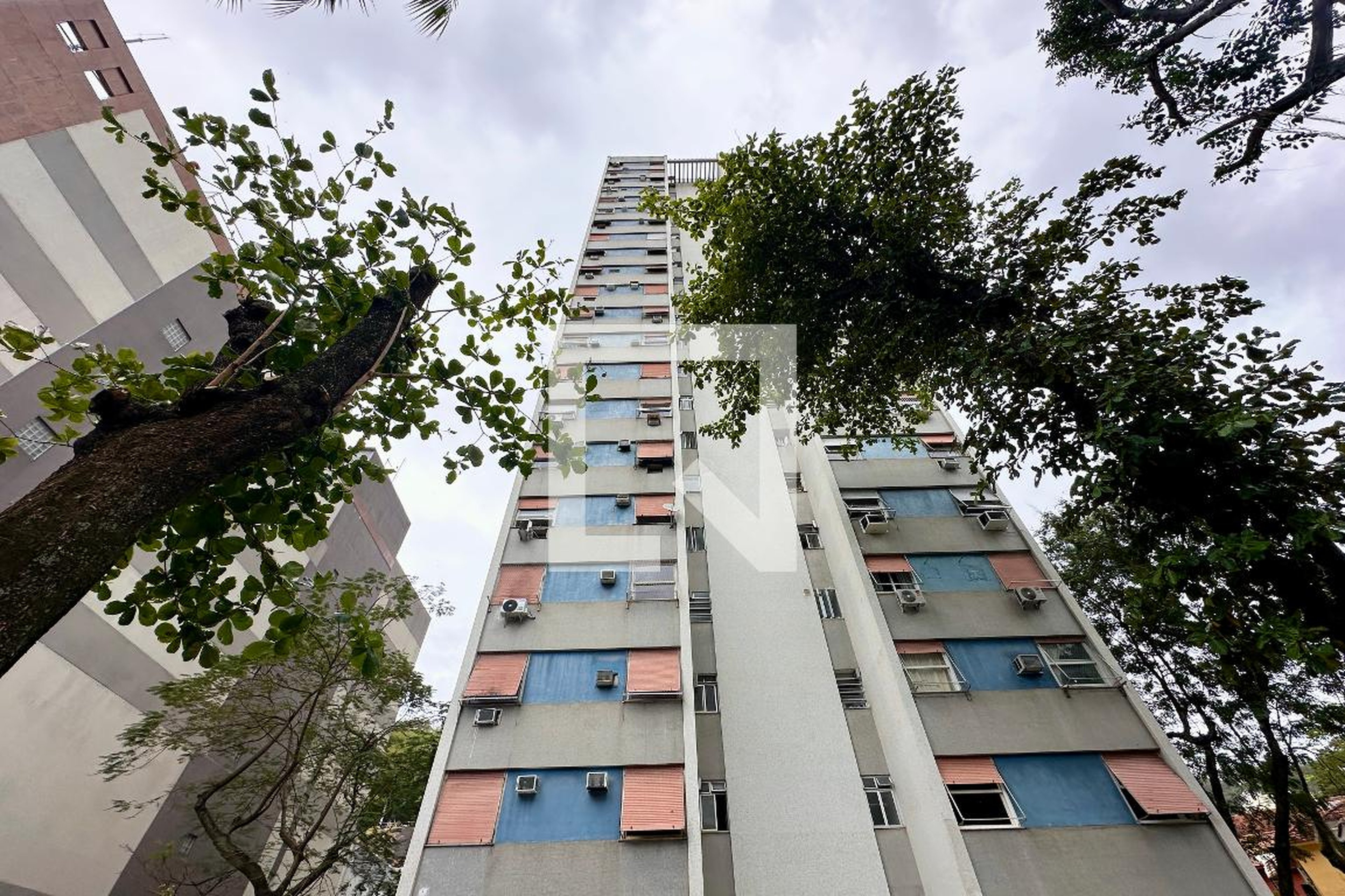 Fachada Edifício Urbillo