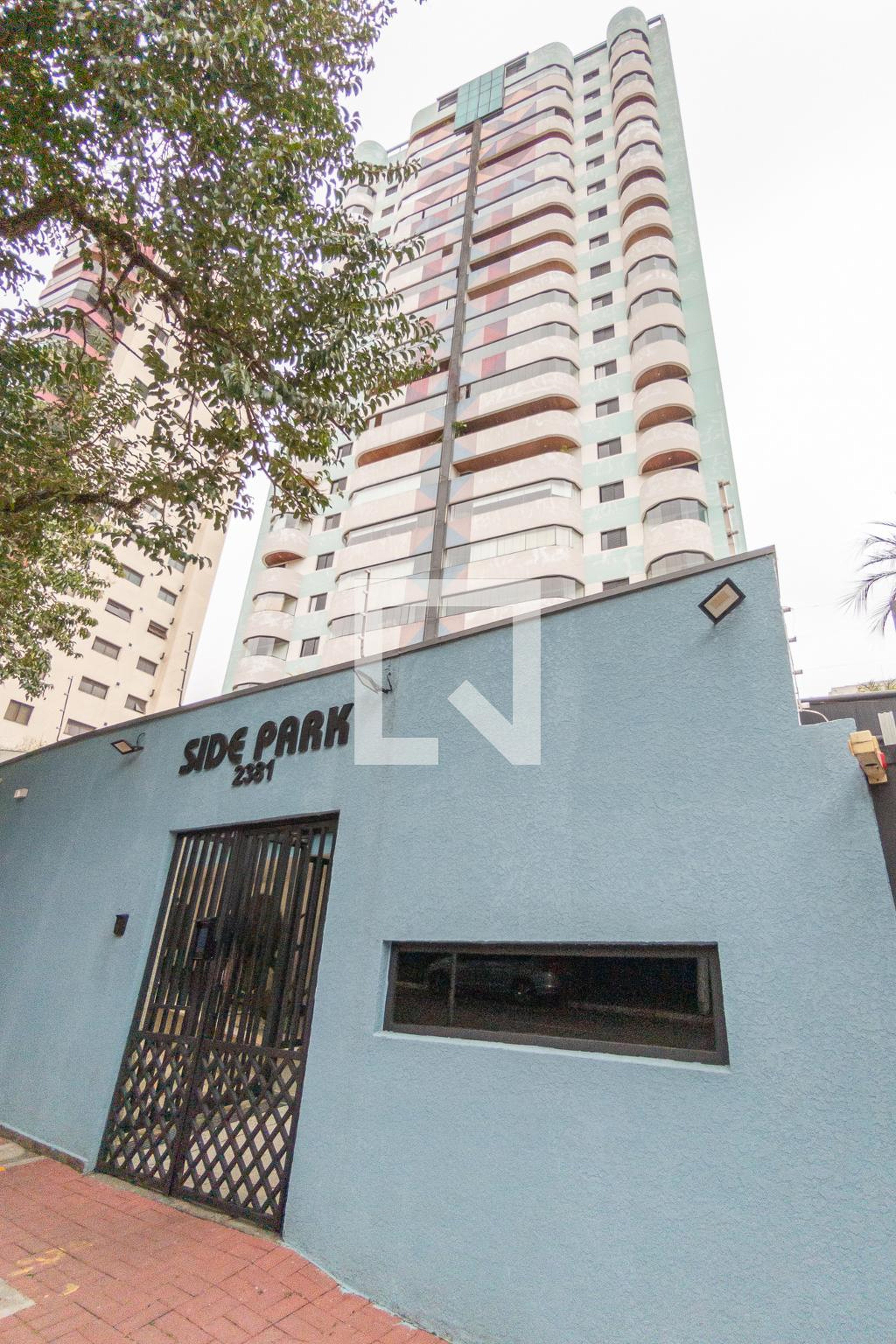 Fachada Condomínio Side Park