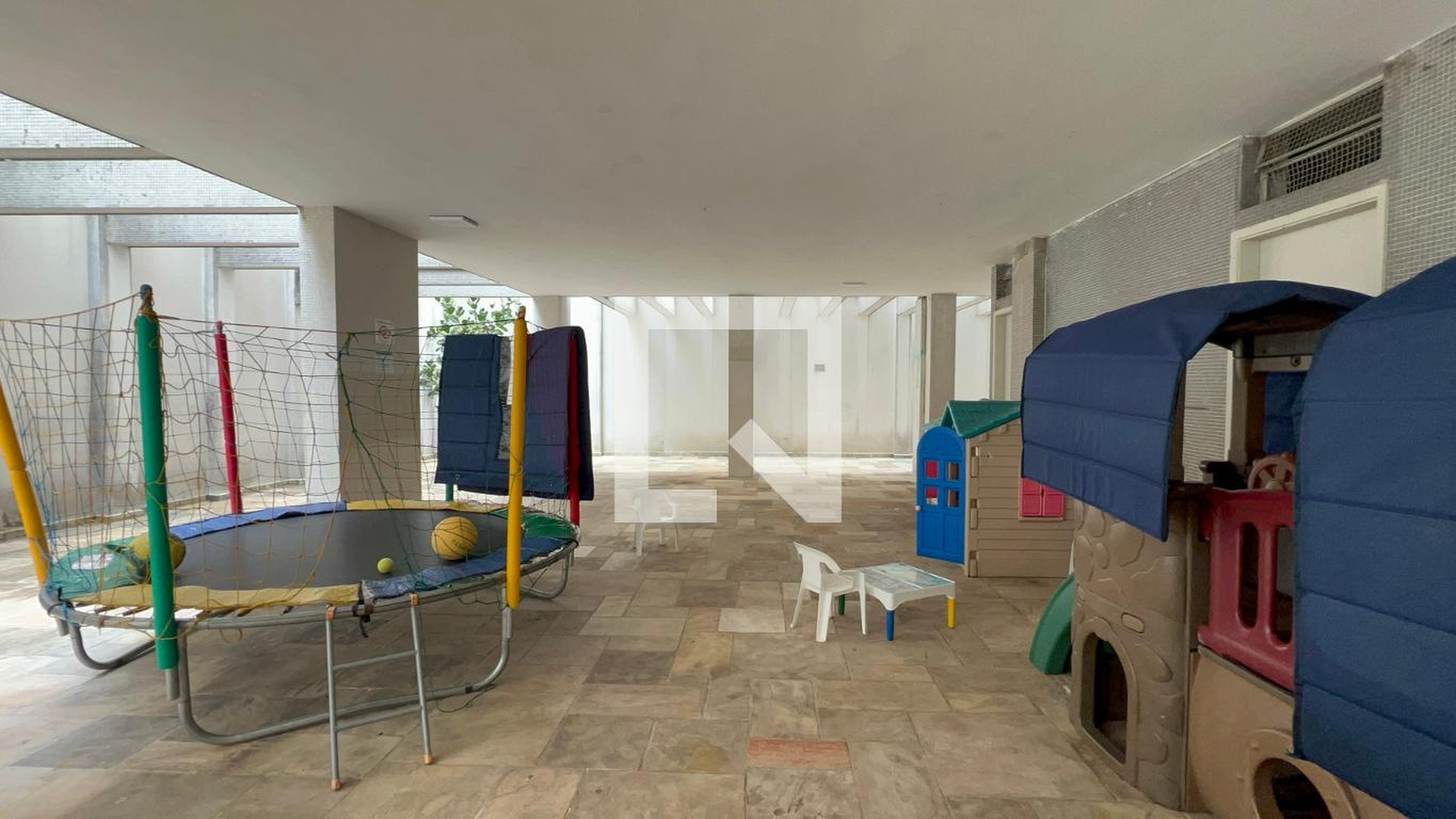 Playground - Edifício Residence e e. Calfat