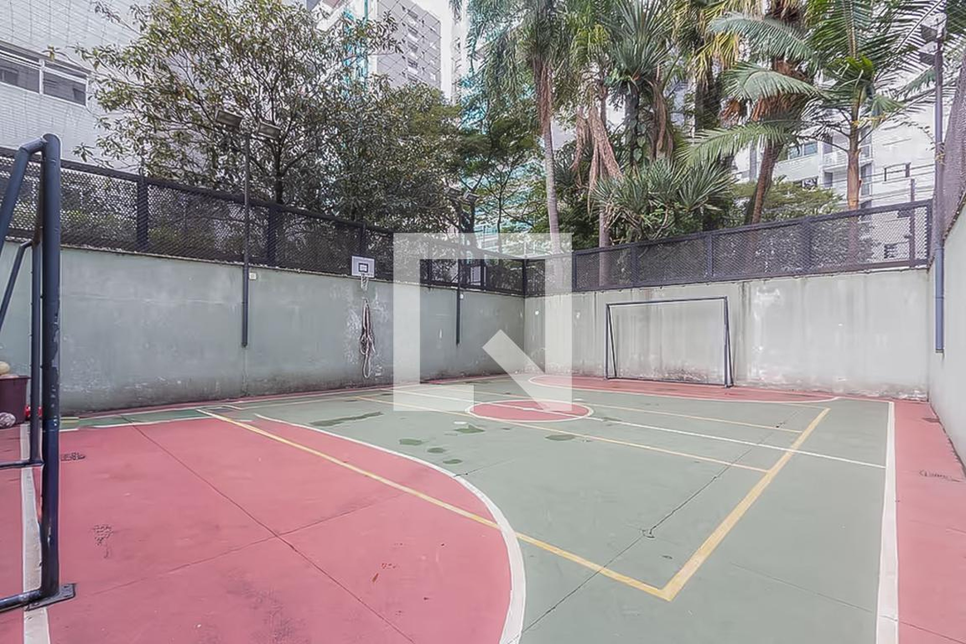 Quadra Esportiva - Edifício Michelle