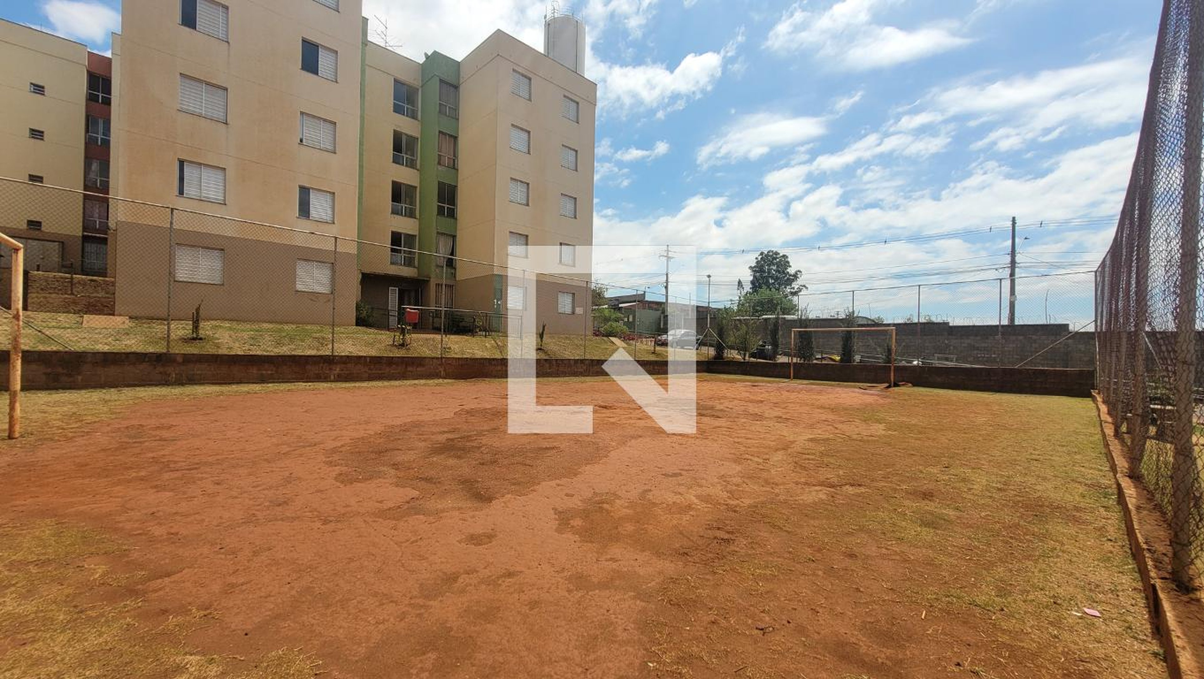 Campo de Futebol - Residencial Takanos 2