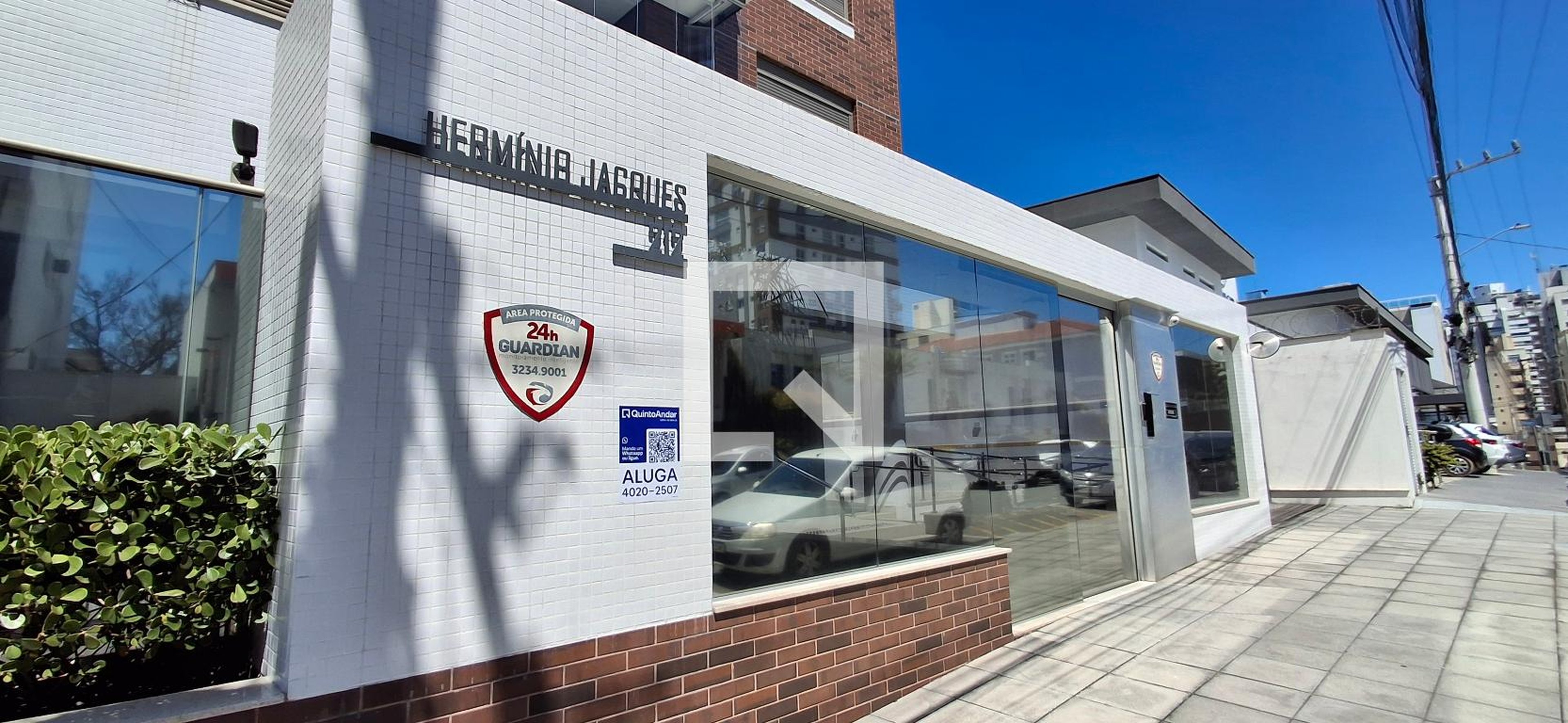 Fachada do Prédio Residencial Hermínio Jacques