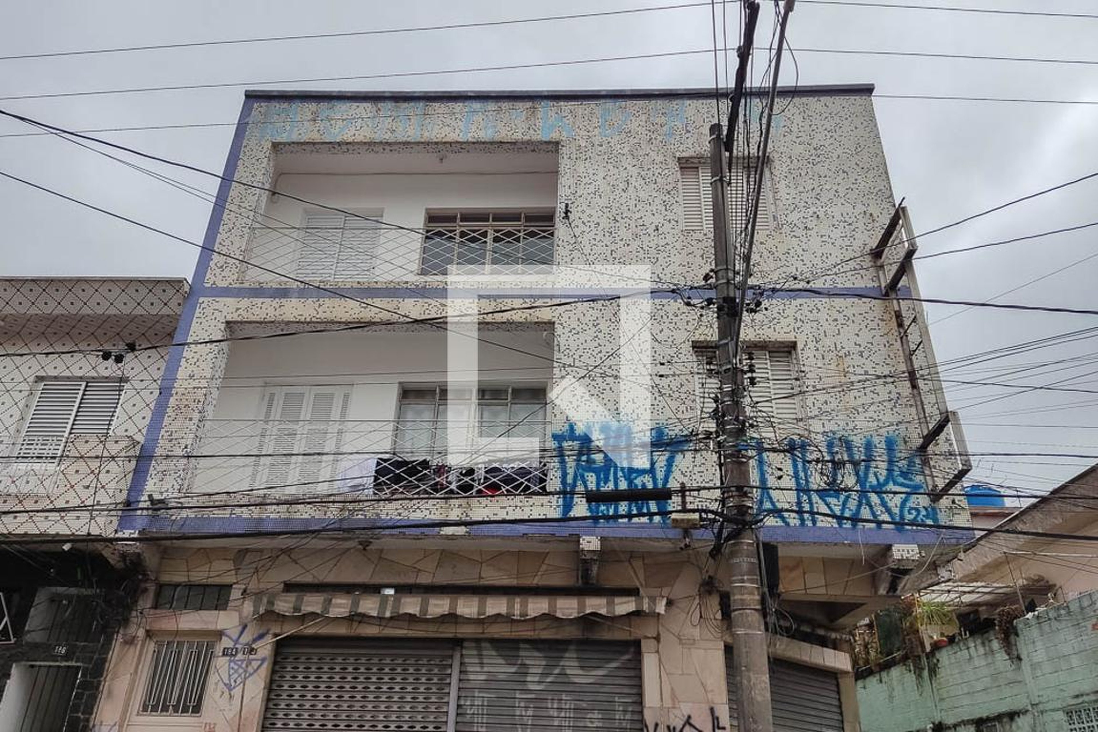 Fachada Condomínio em Rua Engenheiro Silva Braga, 184