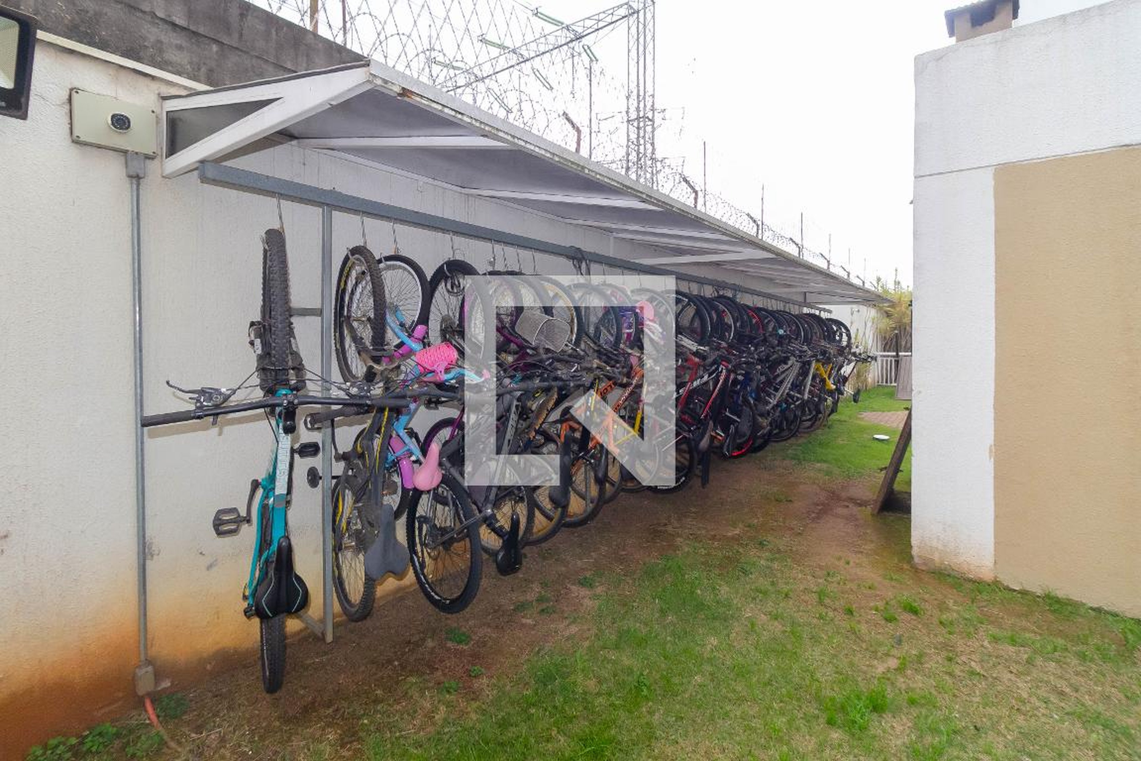 Bicicletário - Flores Parque do Carmo