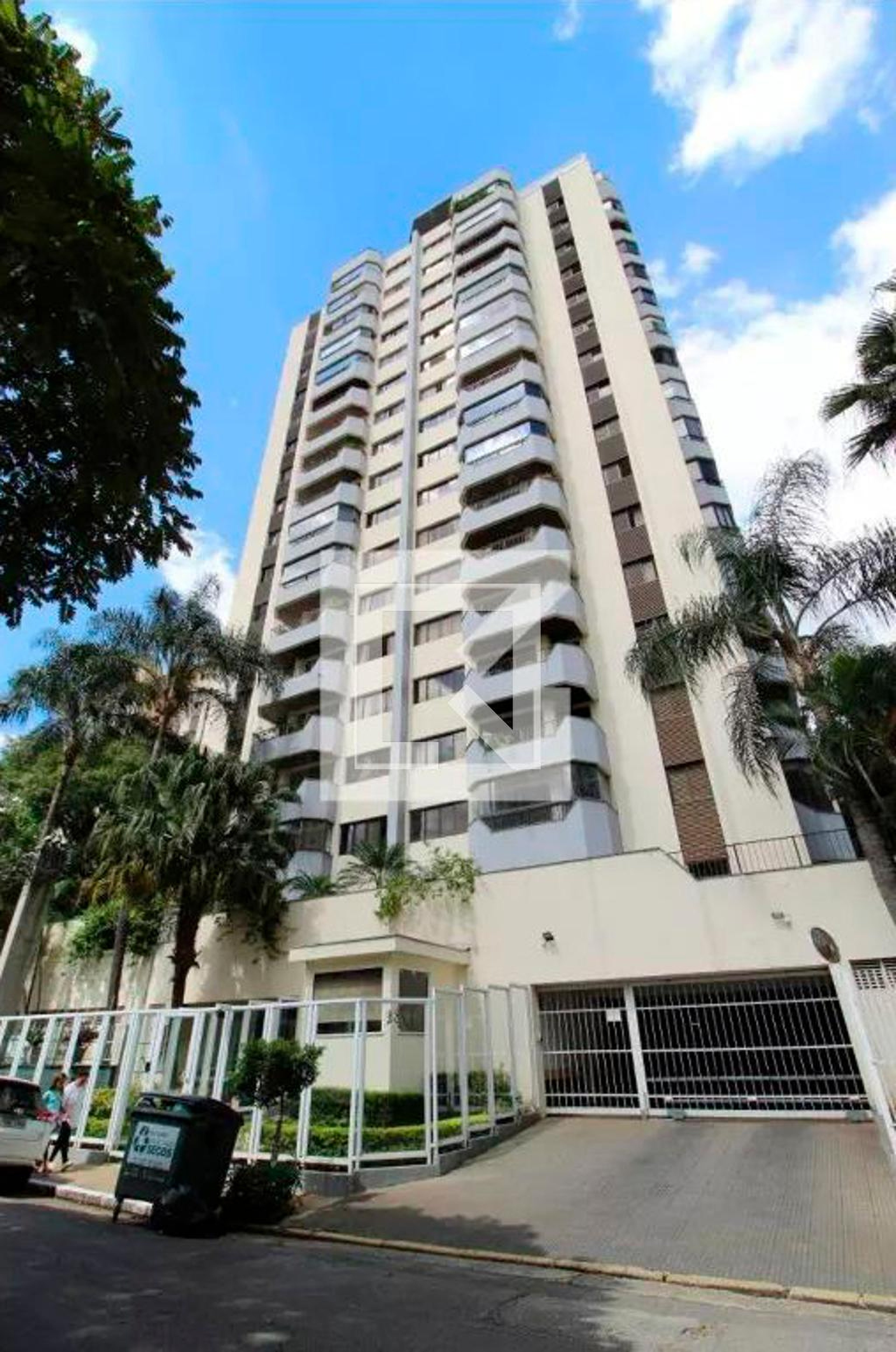 Fachada Condomínio Montreaux