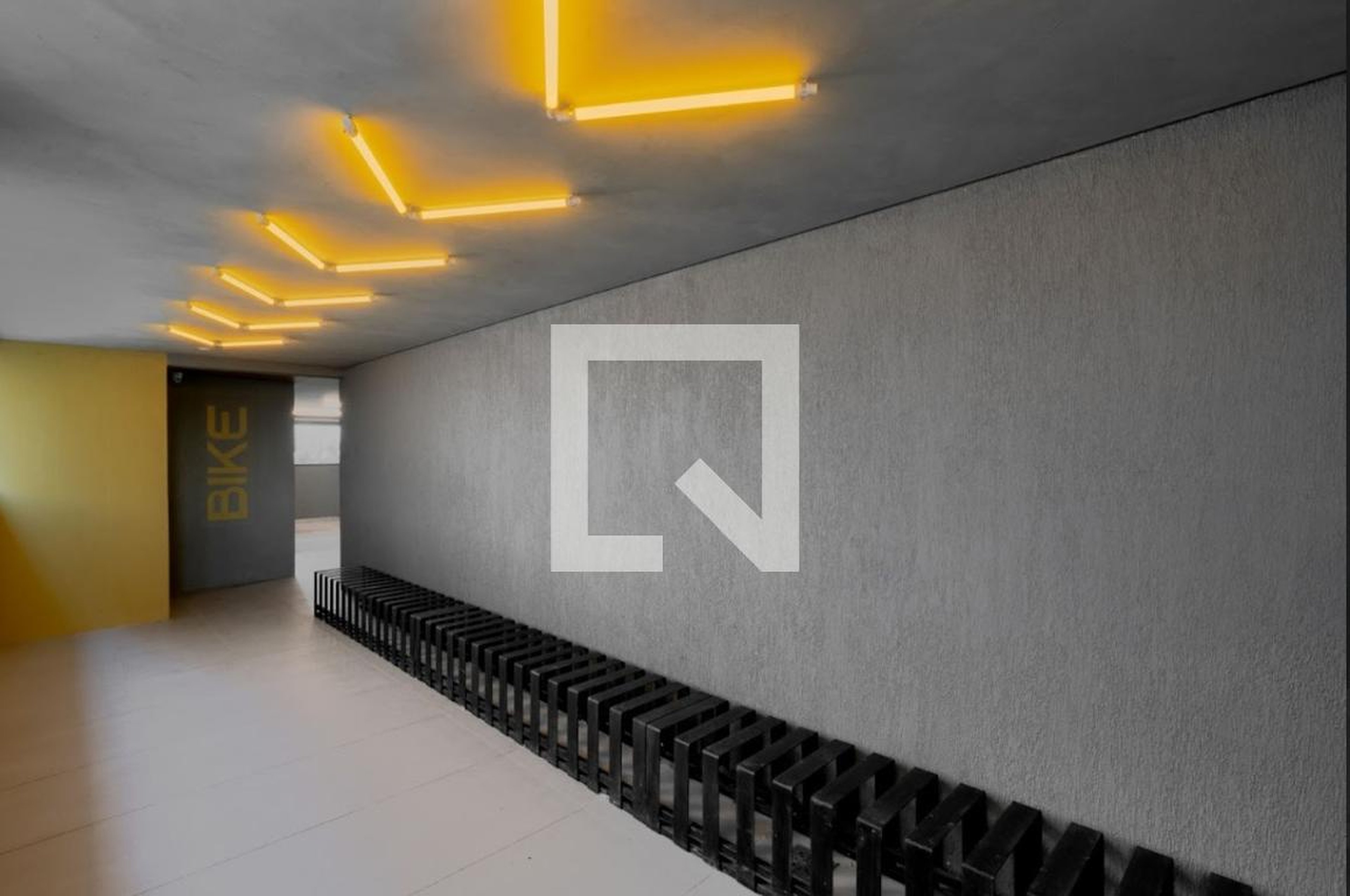 Bicicletário - Hemingway