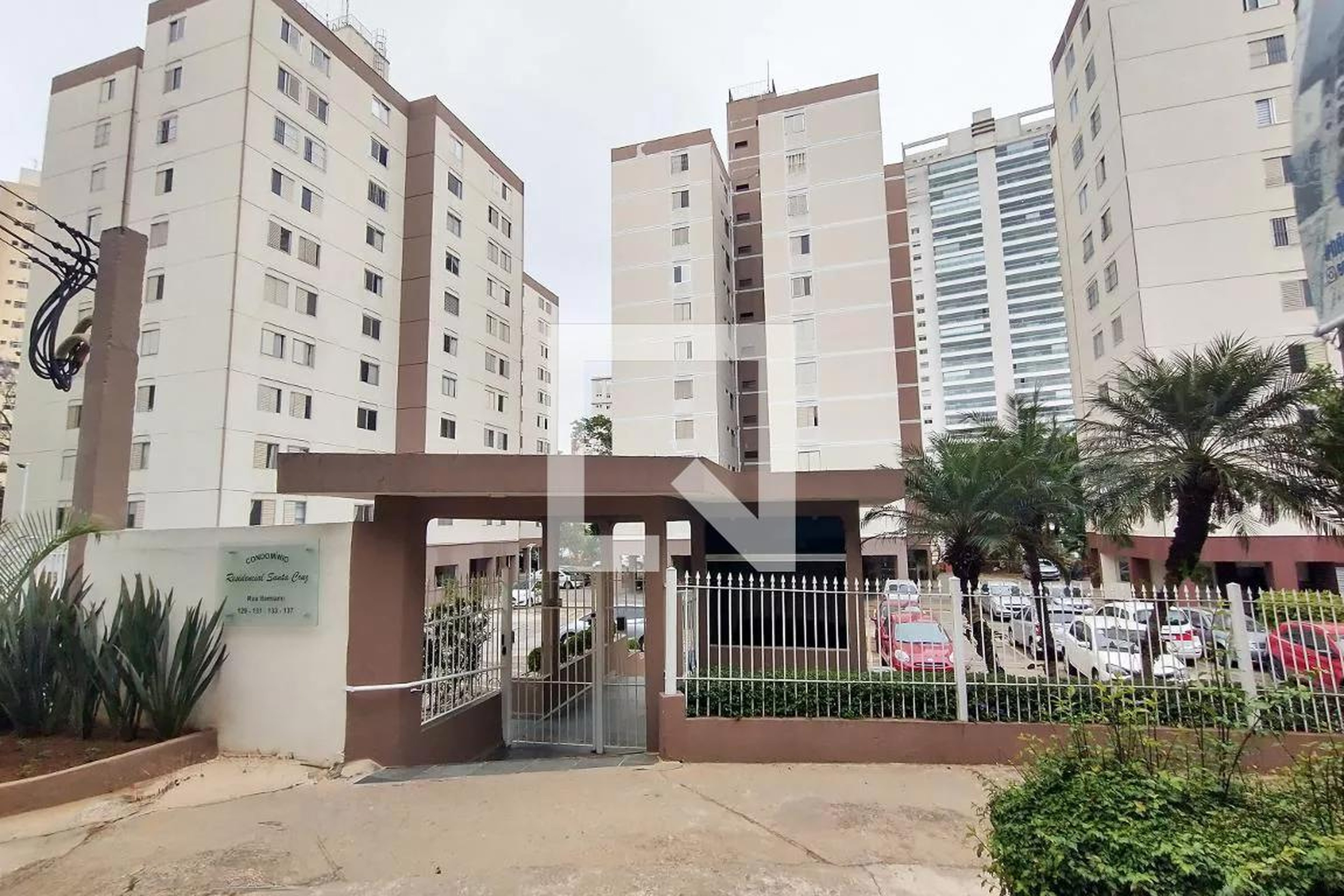 Fachada Condomínio Rsidencial Santa Cruz