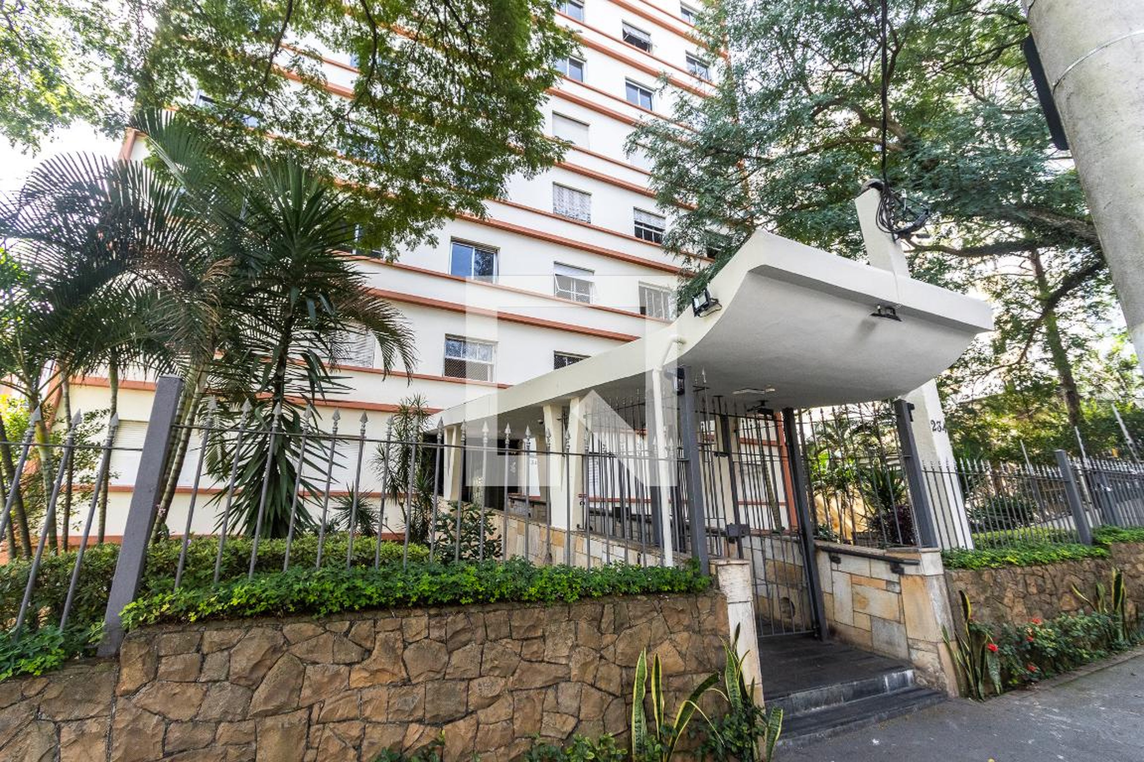 Fachada do Condomínio Edifício La Gioconda