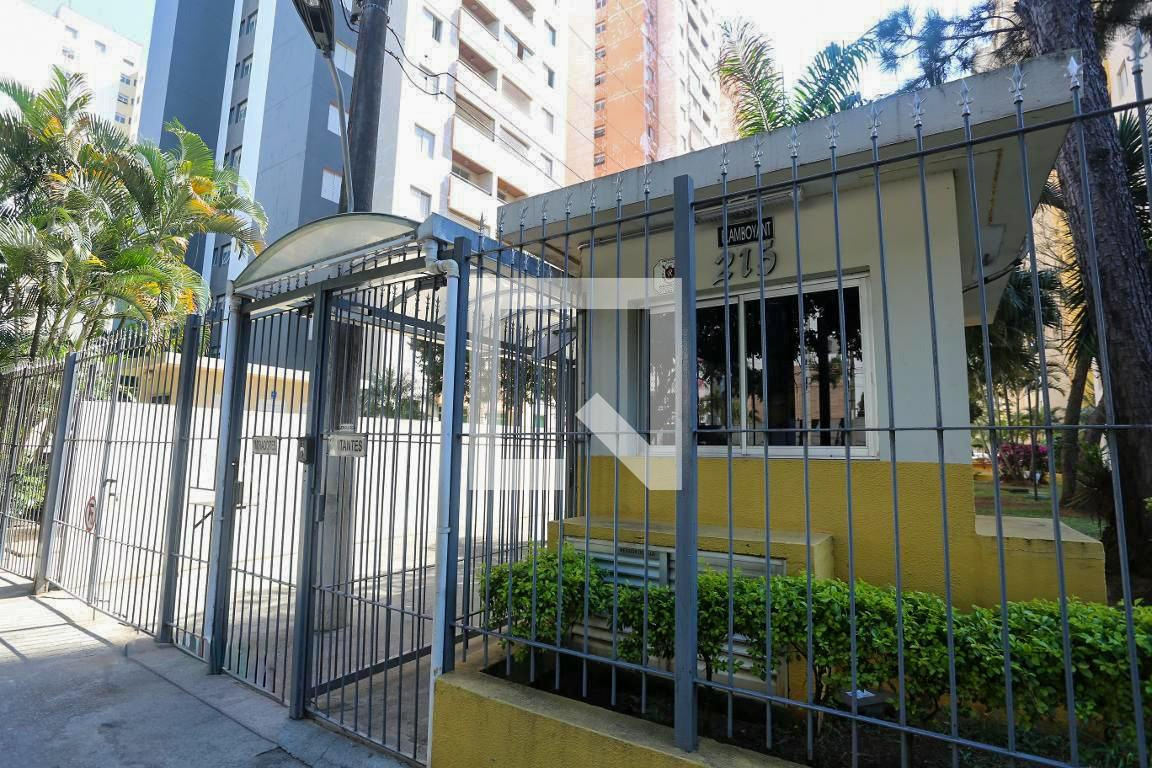 Fachada Condomínio Flamboyant