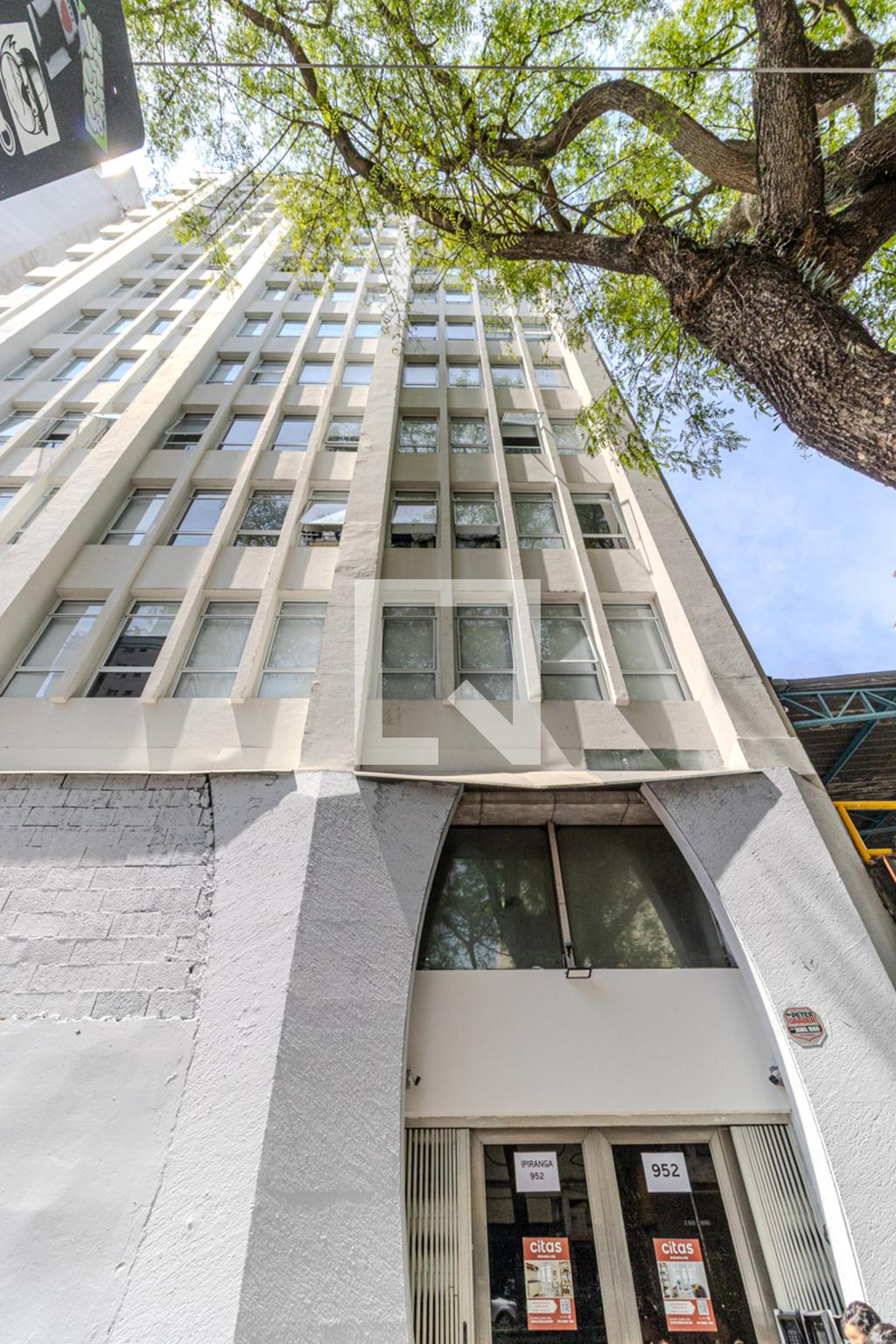 Fachada Condomínio 952 Ipiranga