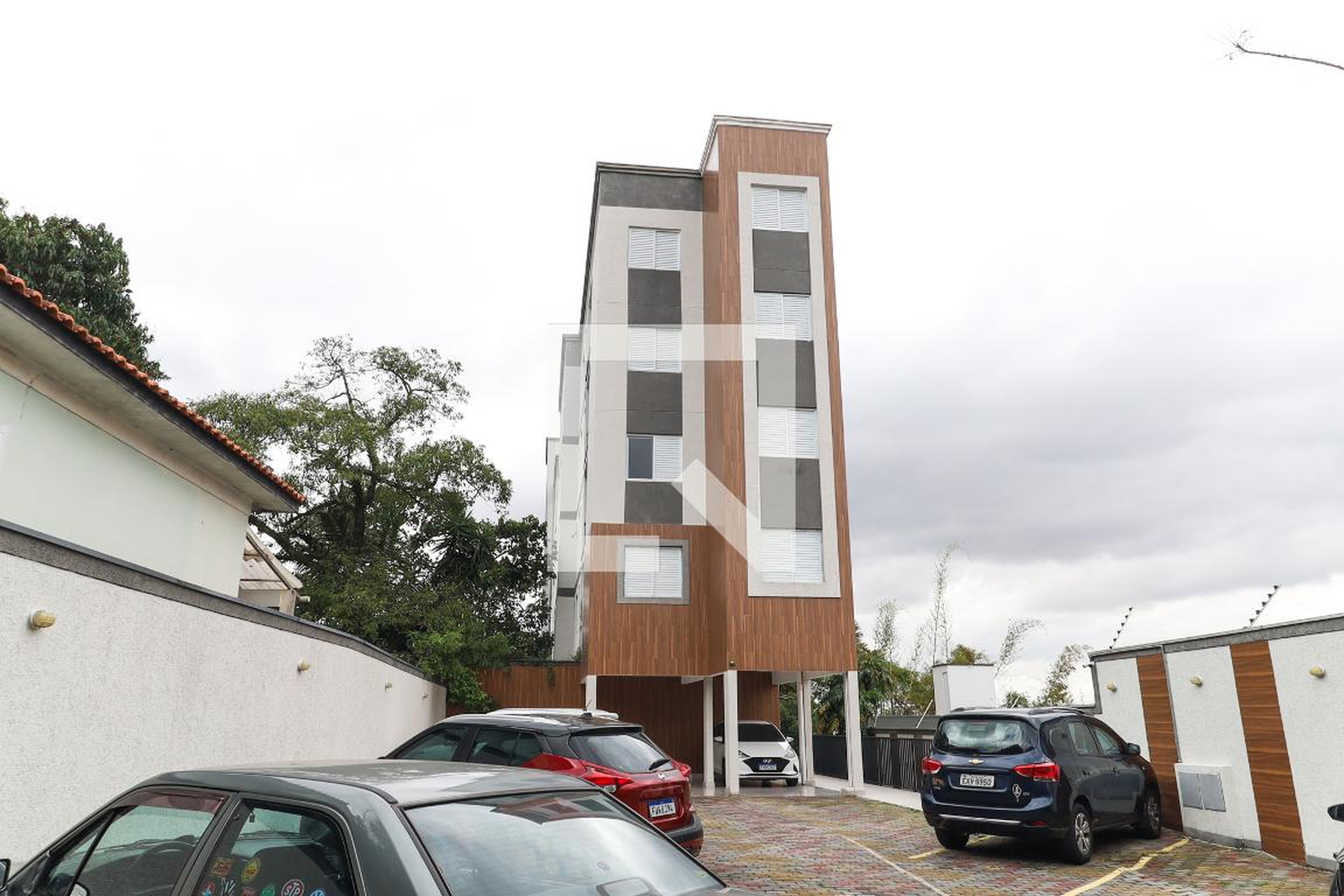 Fachada Condomínio Flórida Arnoni