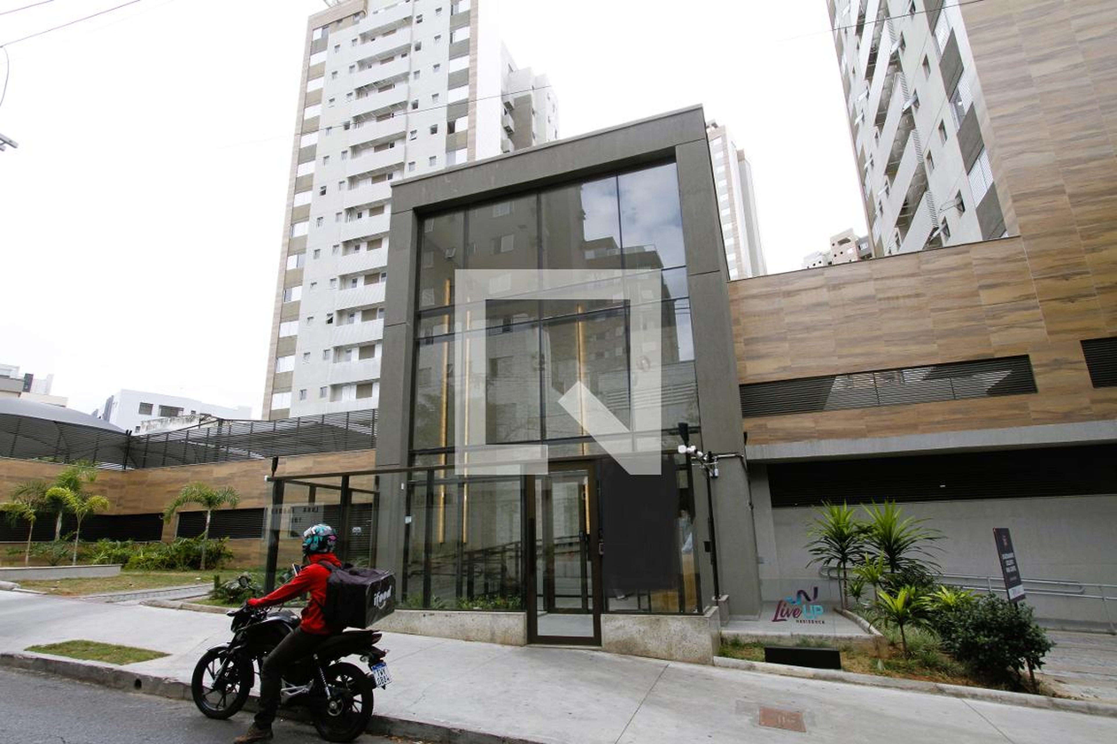 Fachada do Prédio Condomínio Live Up Residence