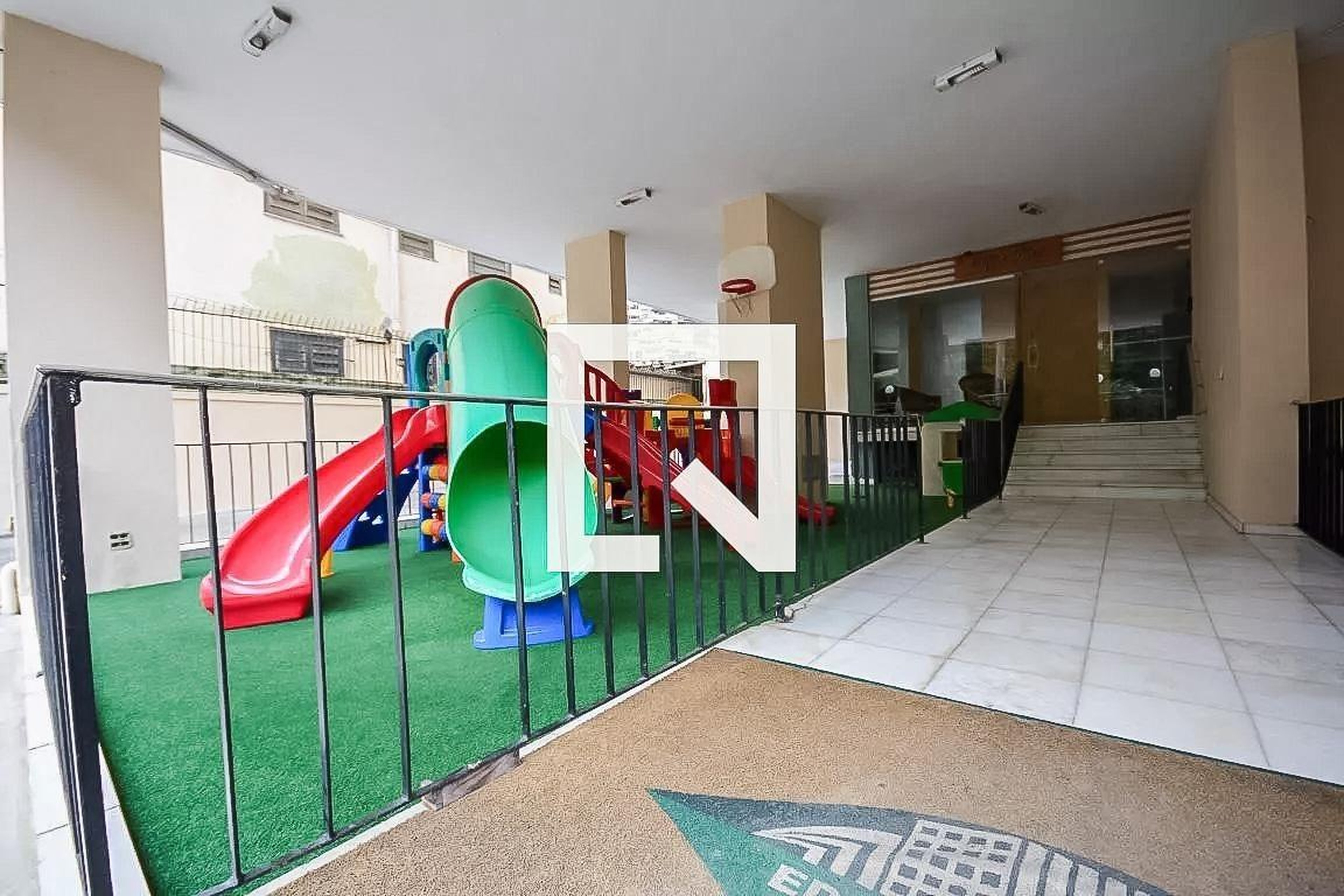 Playground - Edifício Dor