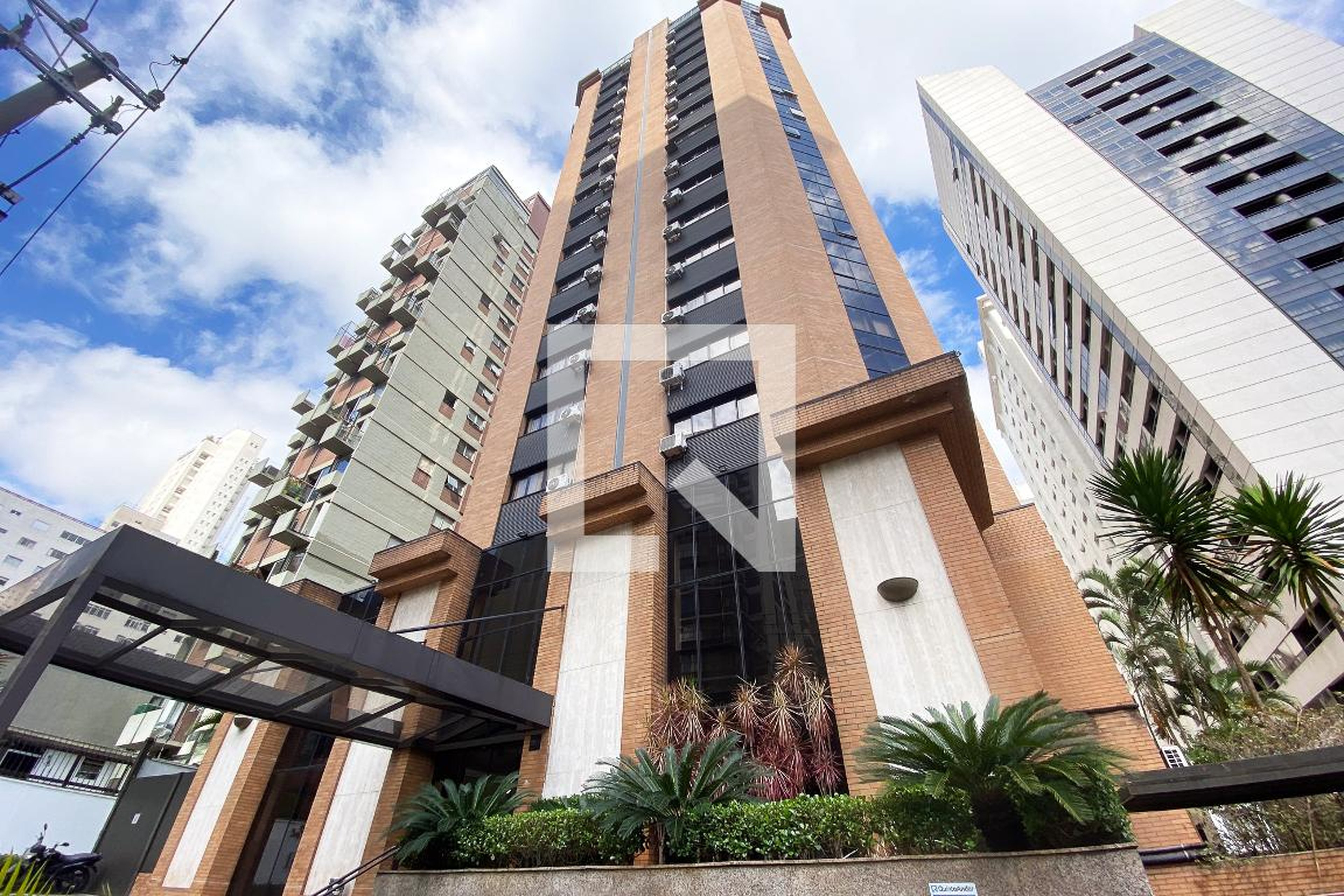 Fachada Condomínio Hampton Park