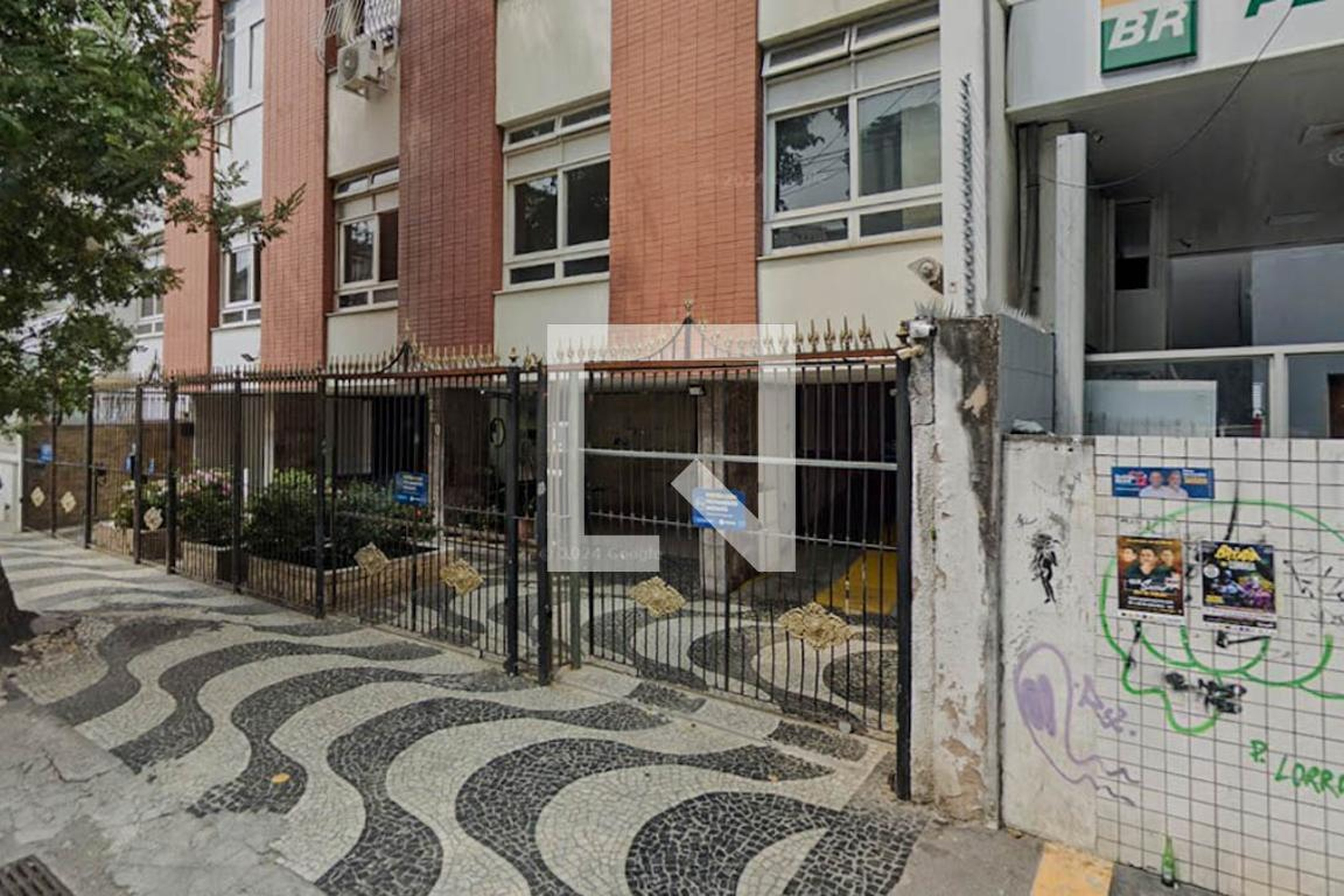 Fachada Condomínio André Luiz