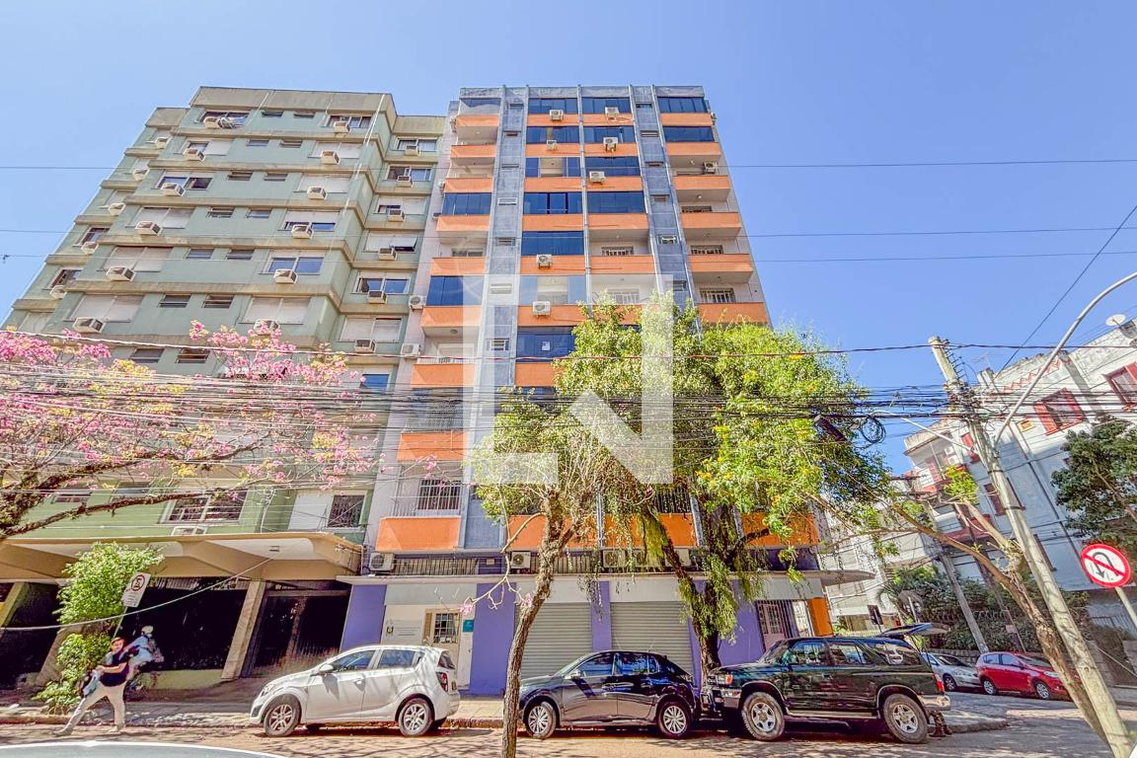 Fachada Condomínio Universitário