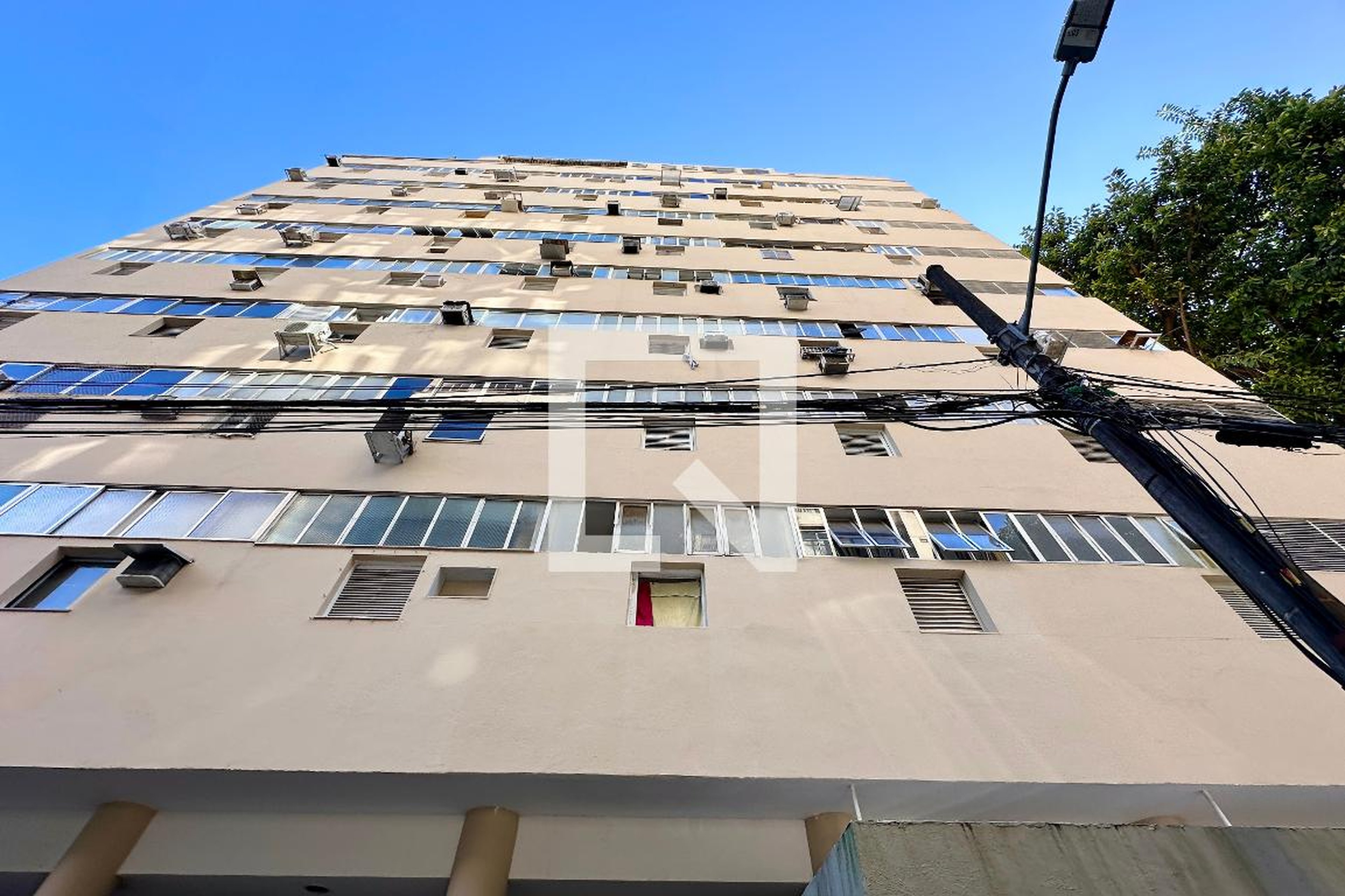 Fachada Condomínio Nenhum