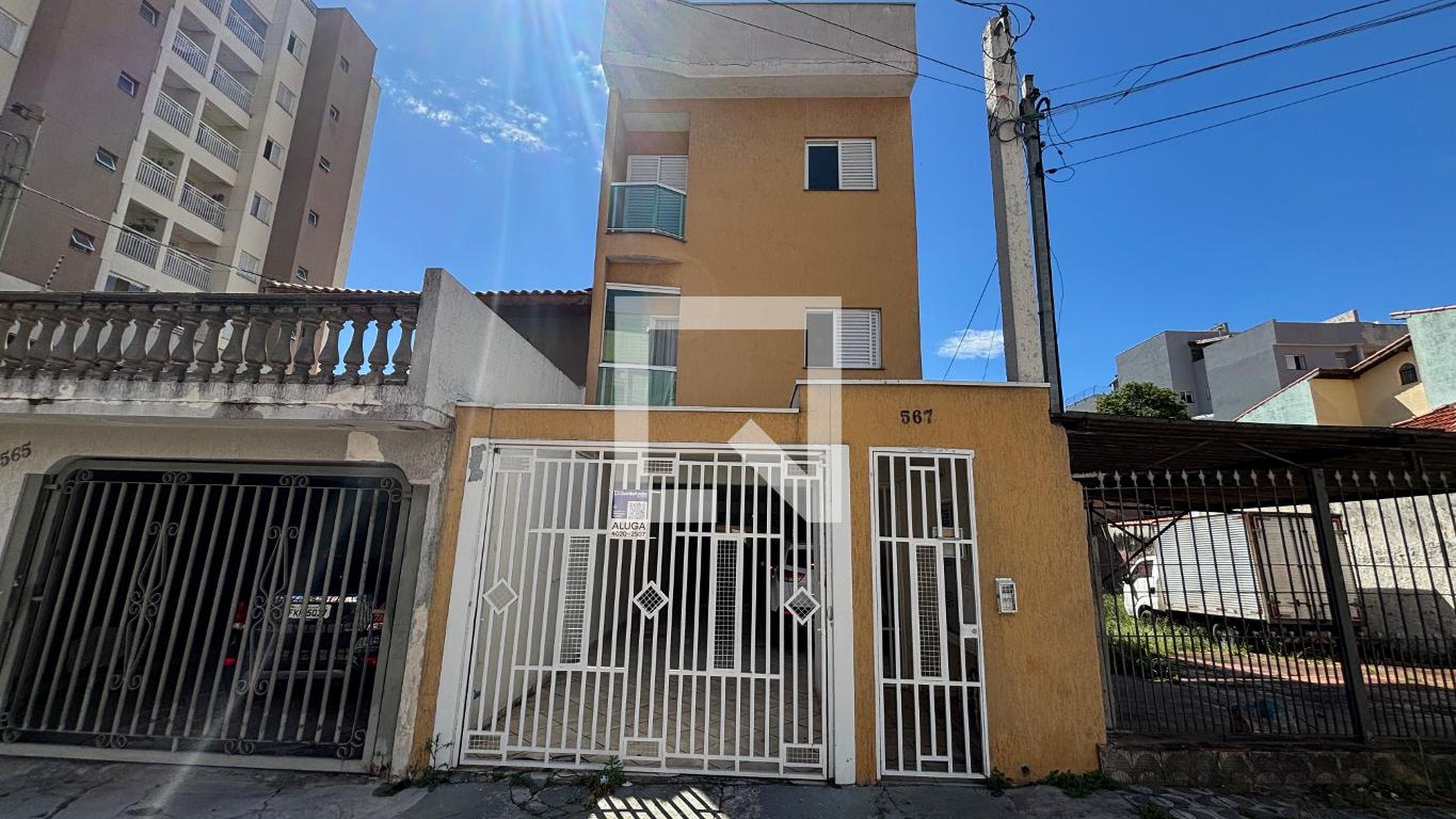 Fachada Condomínio em Rua Laureano, 567