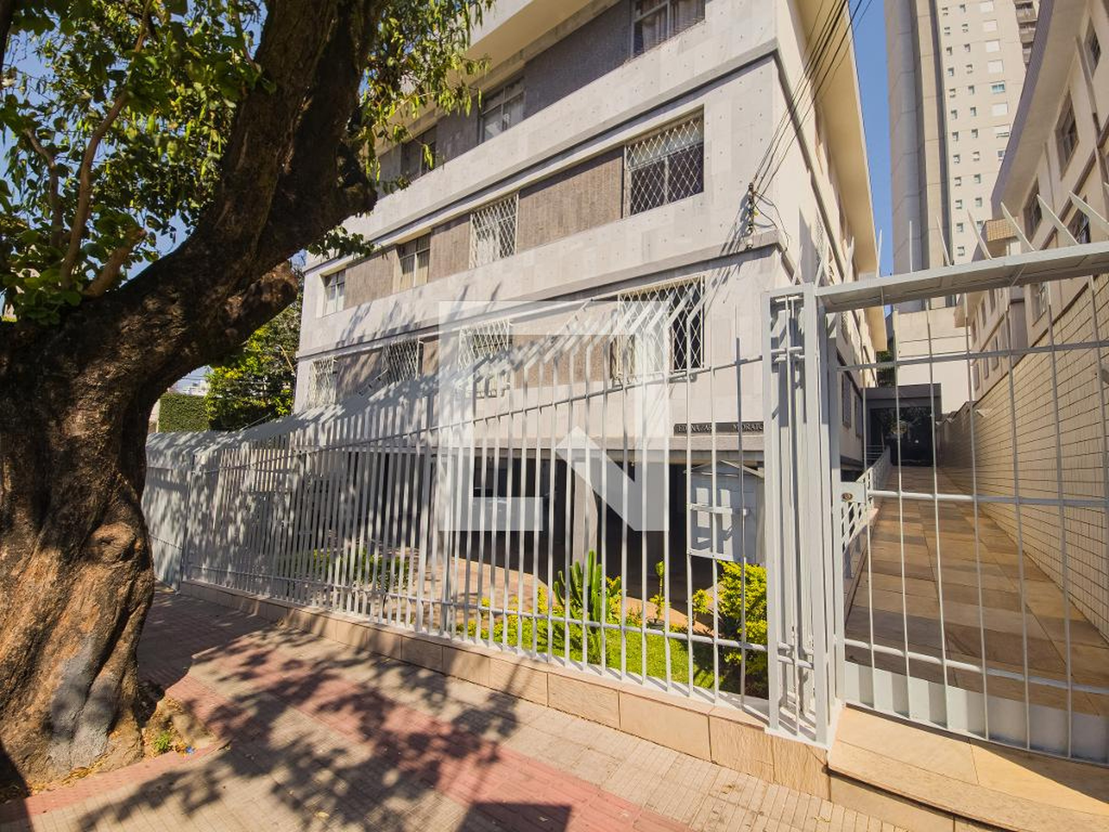 Fachada Condomínio em Rua Bernardino de Lima, 285