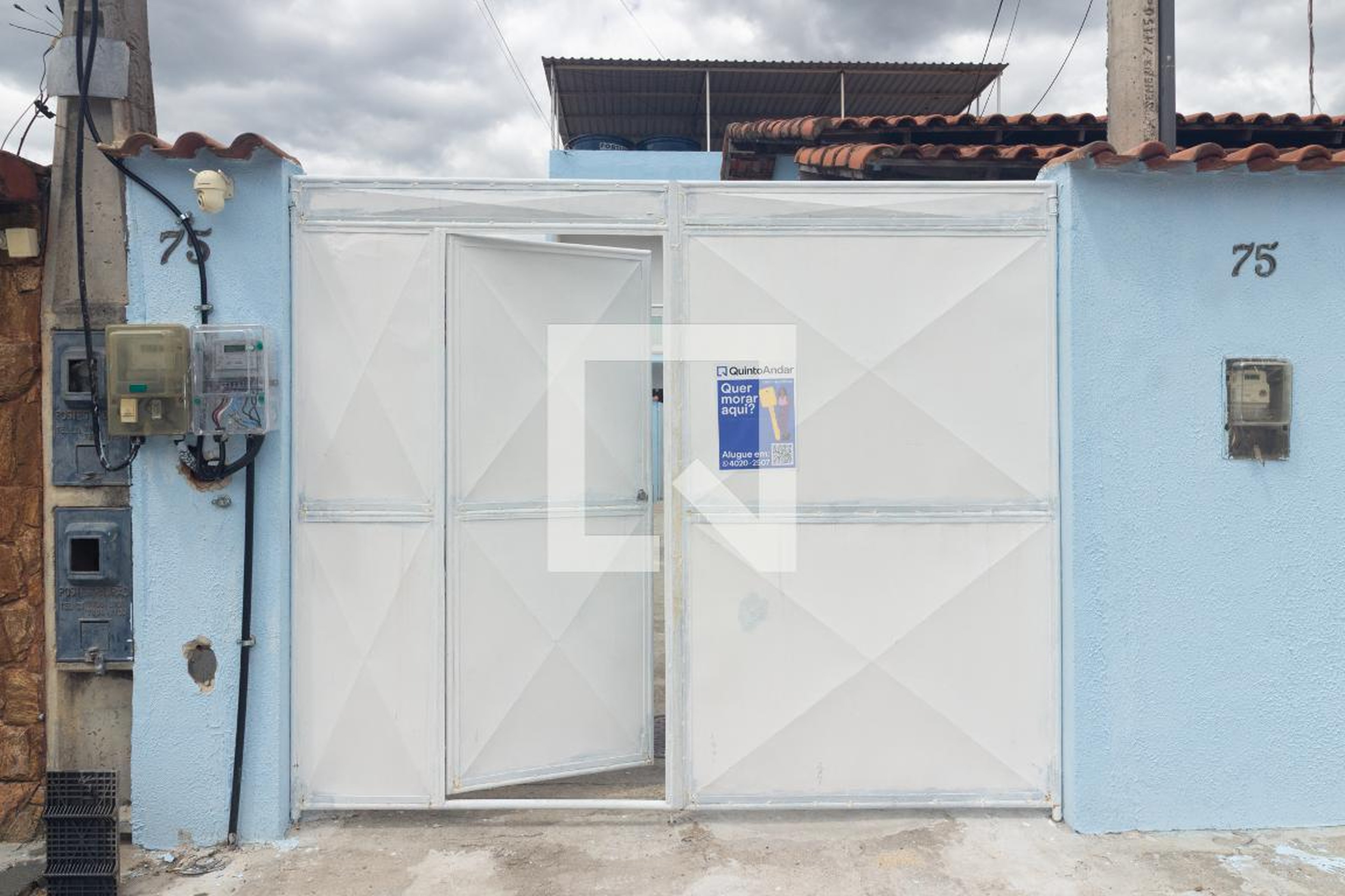 Fachada Condomínio em Estrada Cabuçu de Baixo, 75