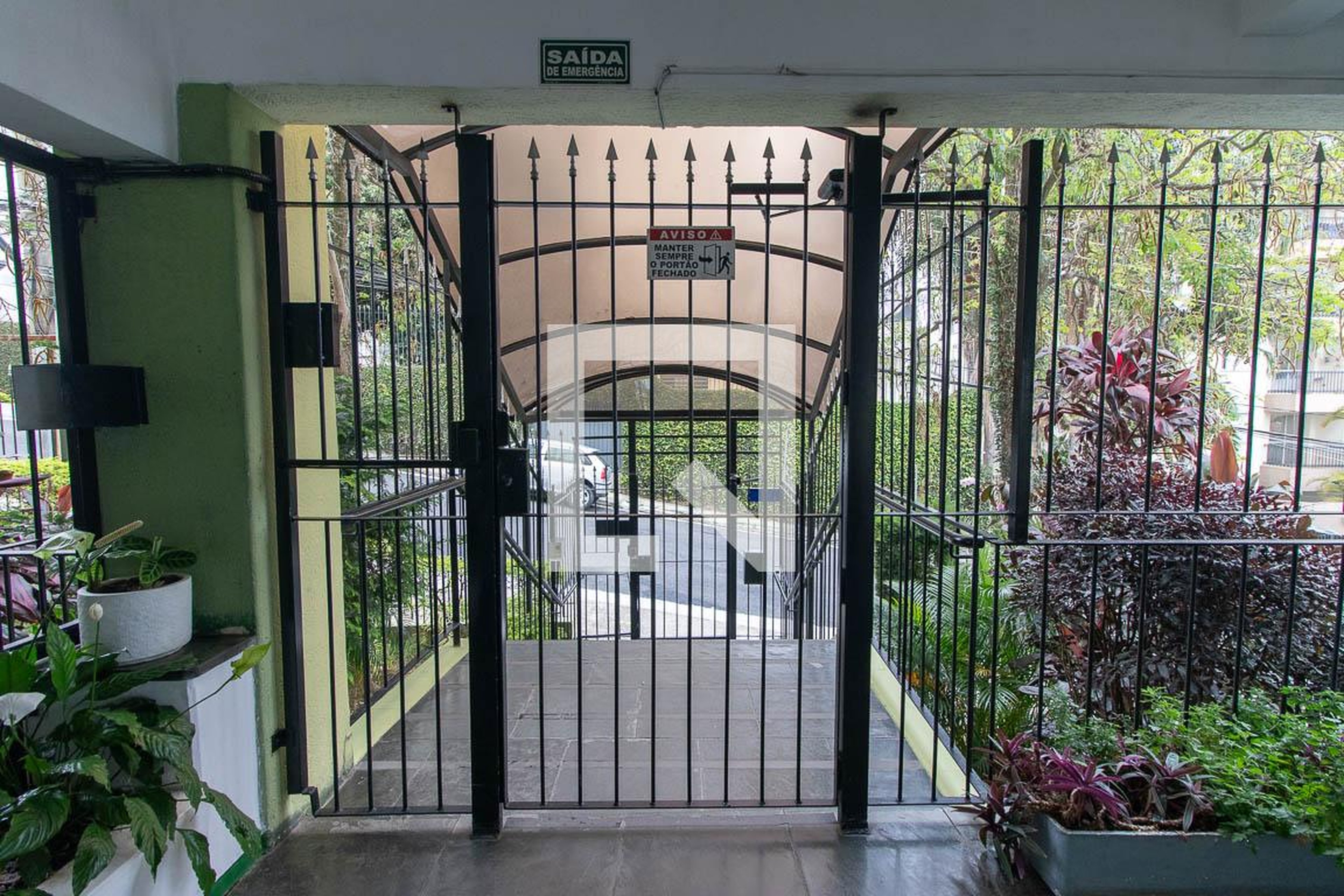 Hall de entrada - Edifício Ipe