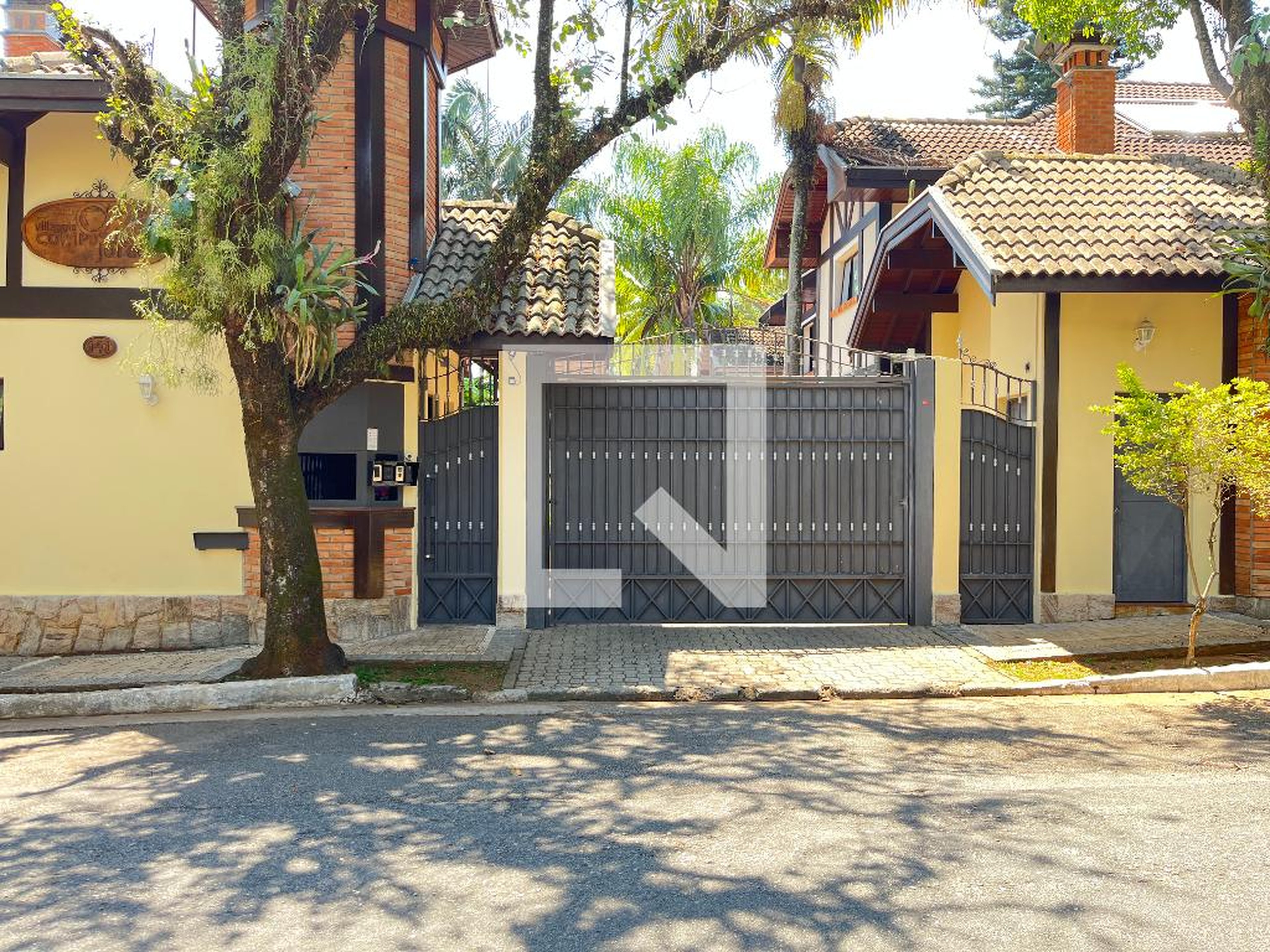 Fachada Condomínio Campos do Jordão