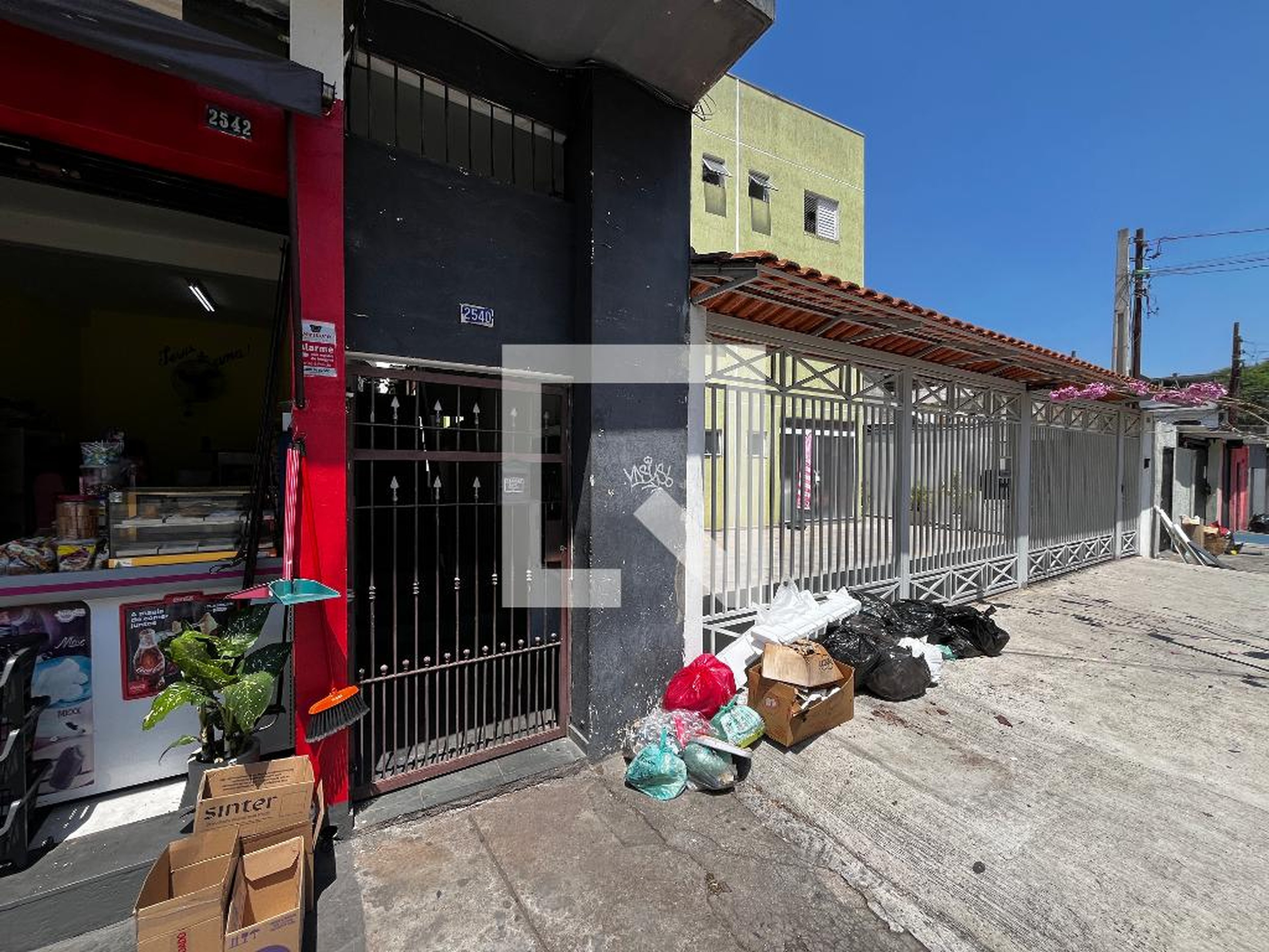 Fachada Condomínio em Avenida Direitos Humanos, 2540