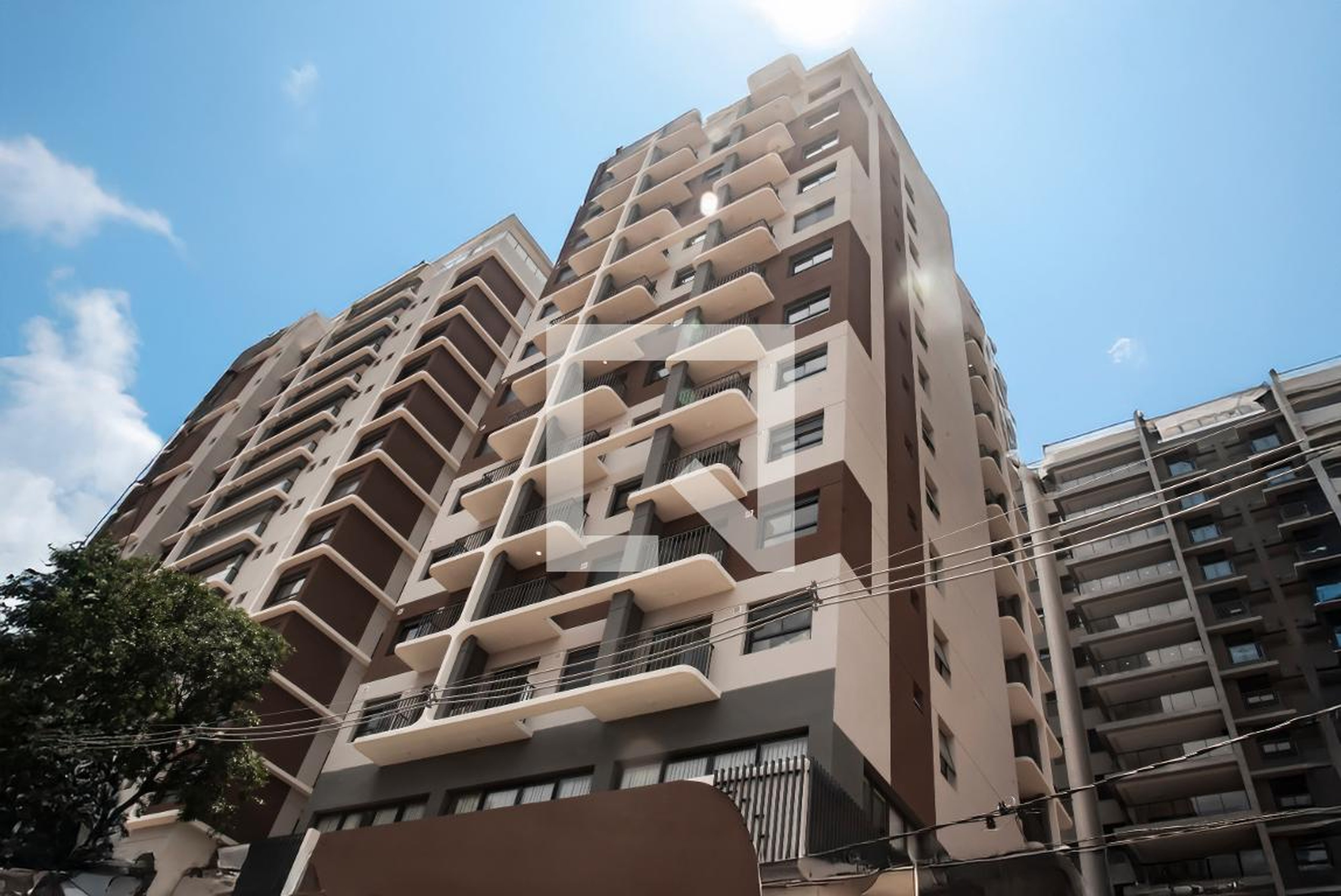 Fachada Condomínio Essencial Mariana