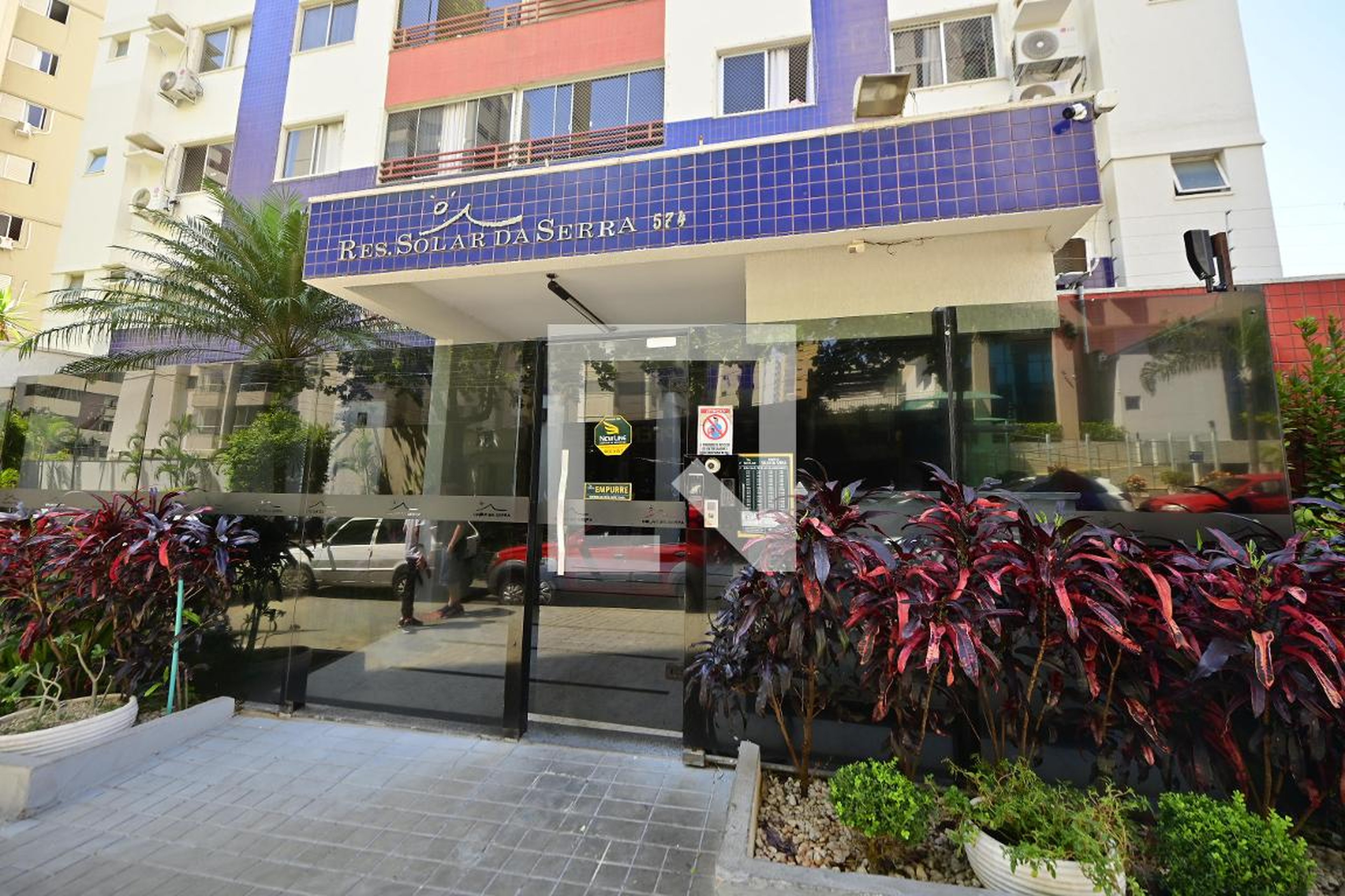 Fachada Condomínio Edificil Residencial Solar da Serra