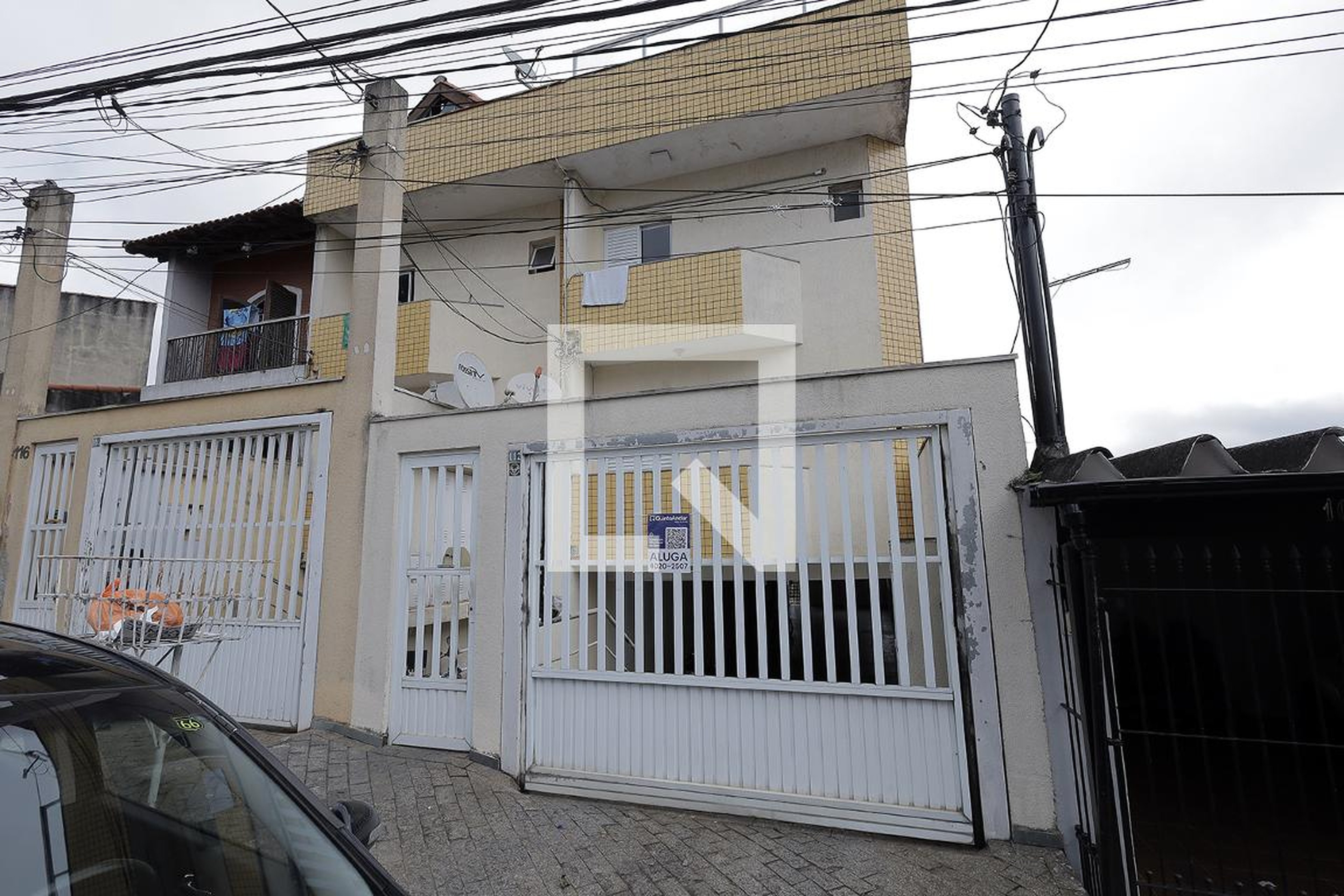 Fachada Condomínio em Rua Rodrigo Otávio, 112