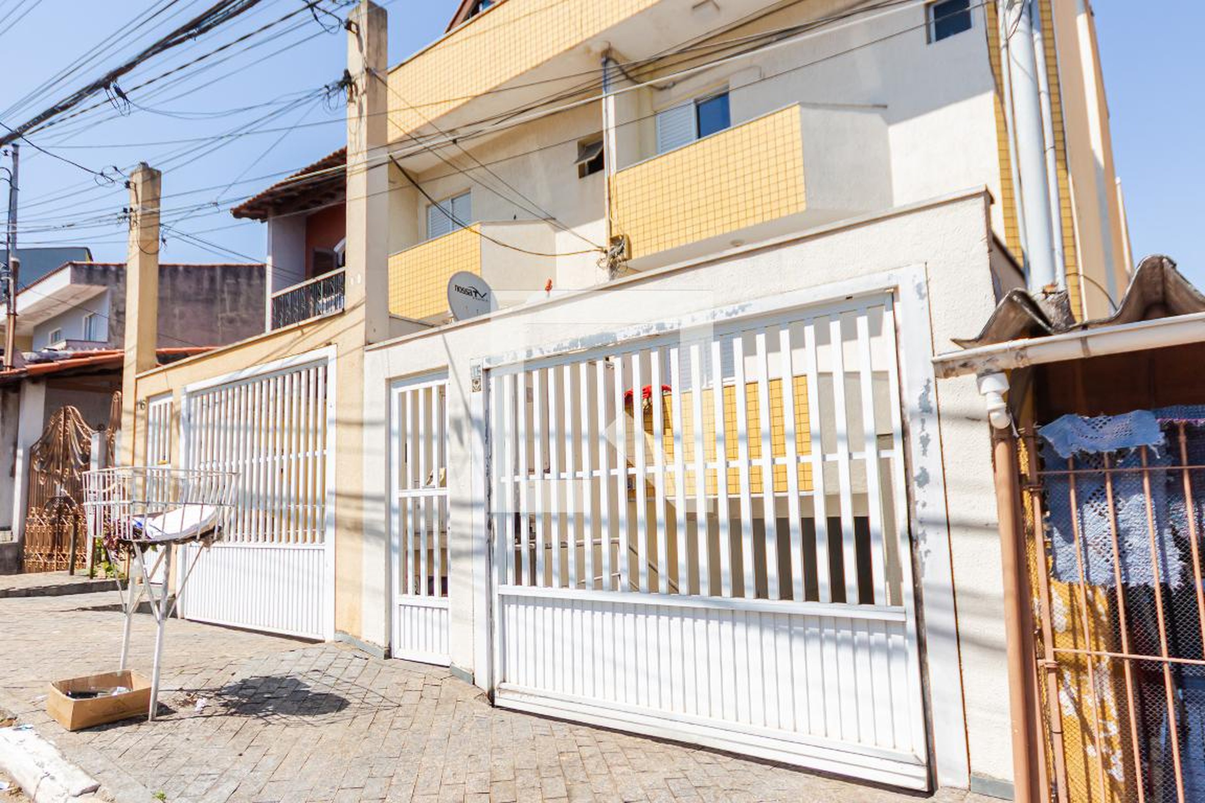 Fachada Condomínio em Rua Rodrigo Otávio, 112