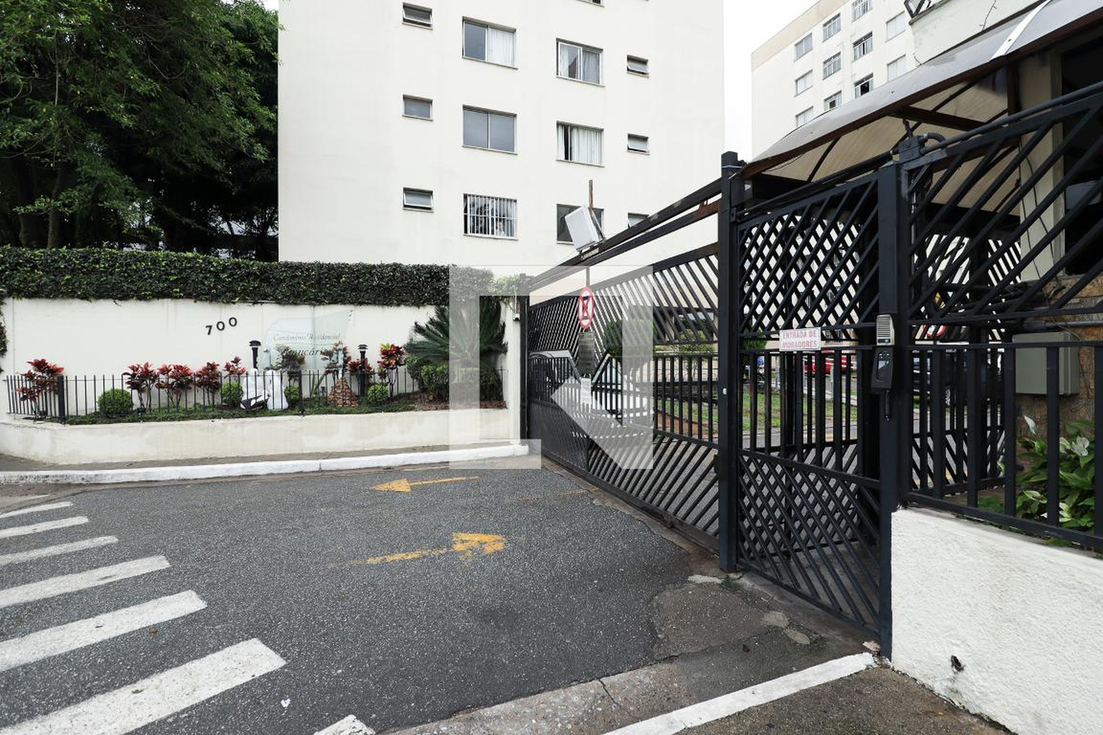 Fachada Residencial Araucárias