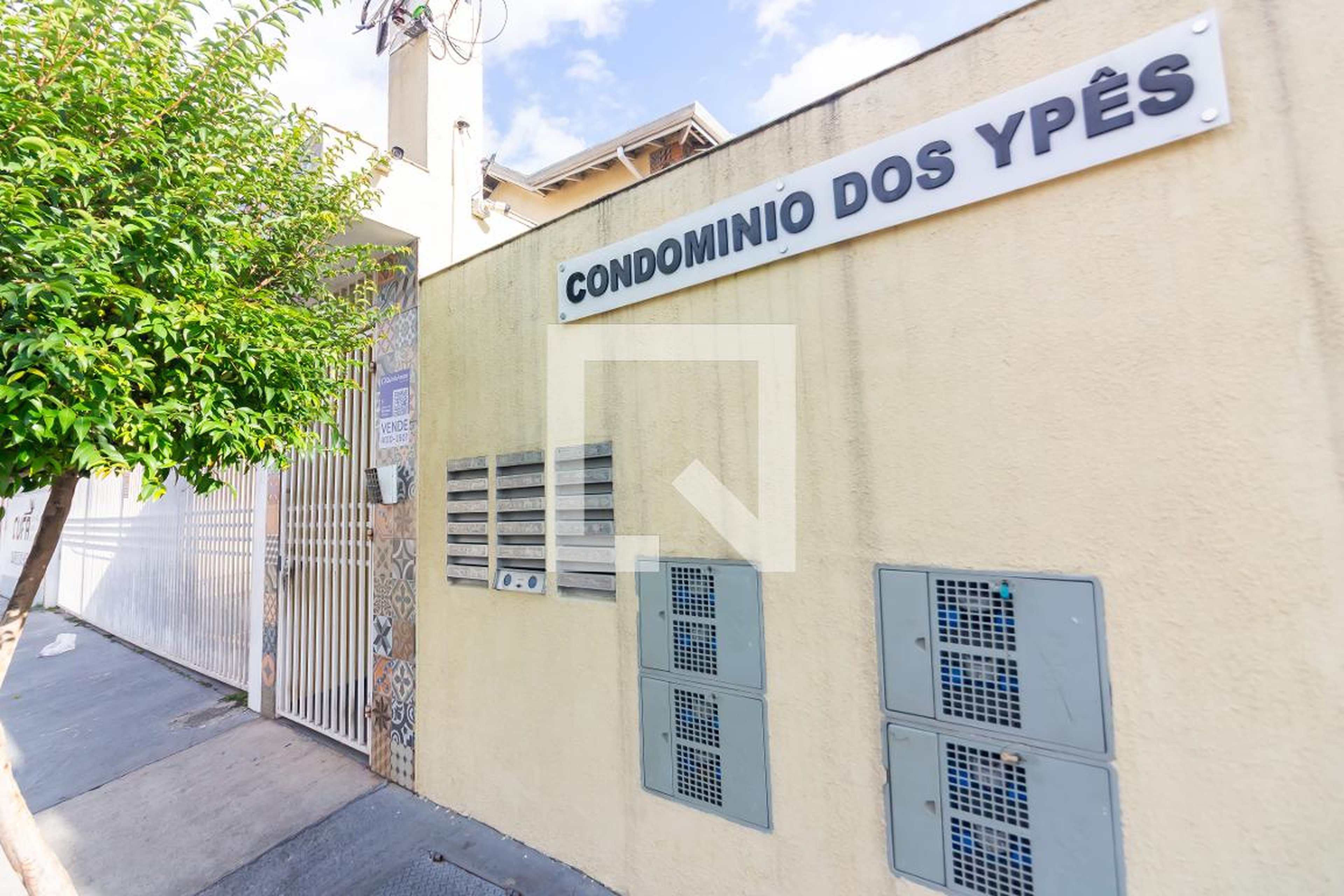 Fachada Condomínio em Rua Gê Alves de Medeiros, 40