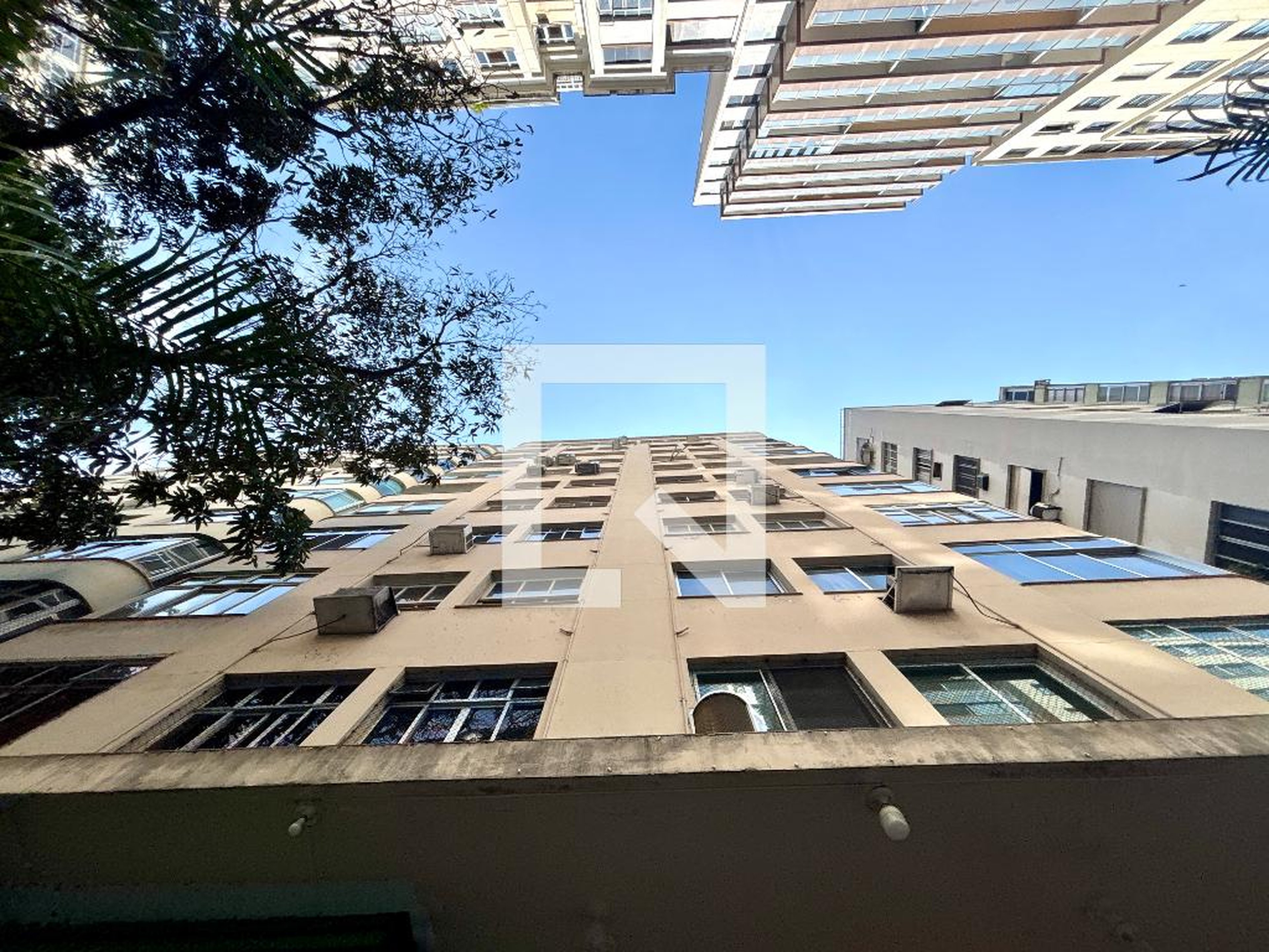 Fachada Condomínio Clichy