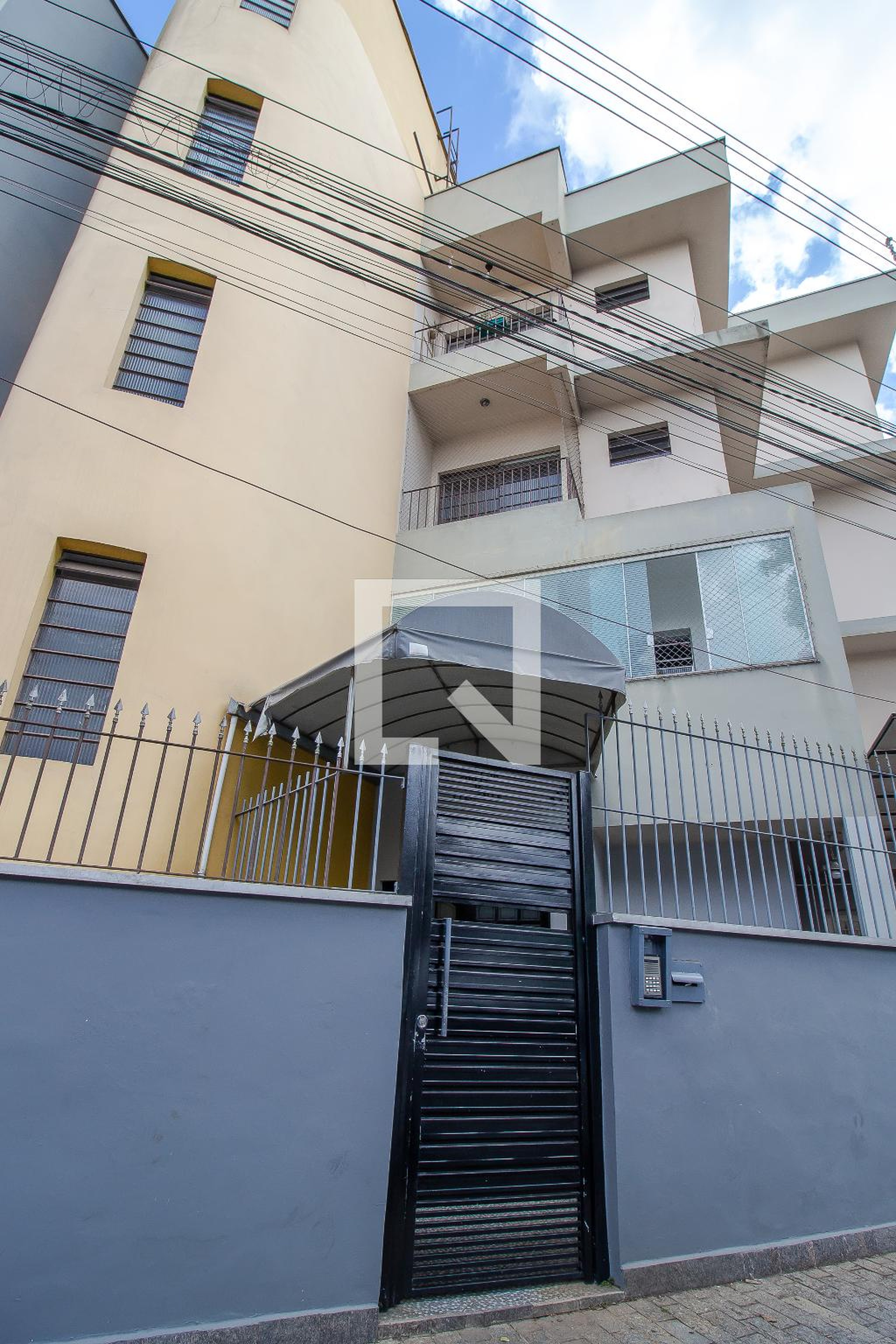 Fachada Condomínio em Rua São Mateus, 110