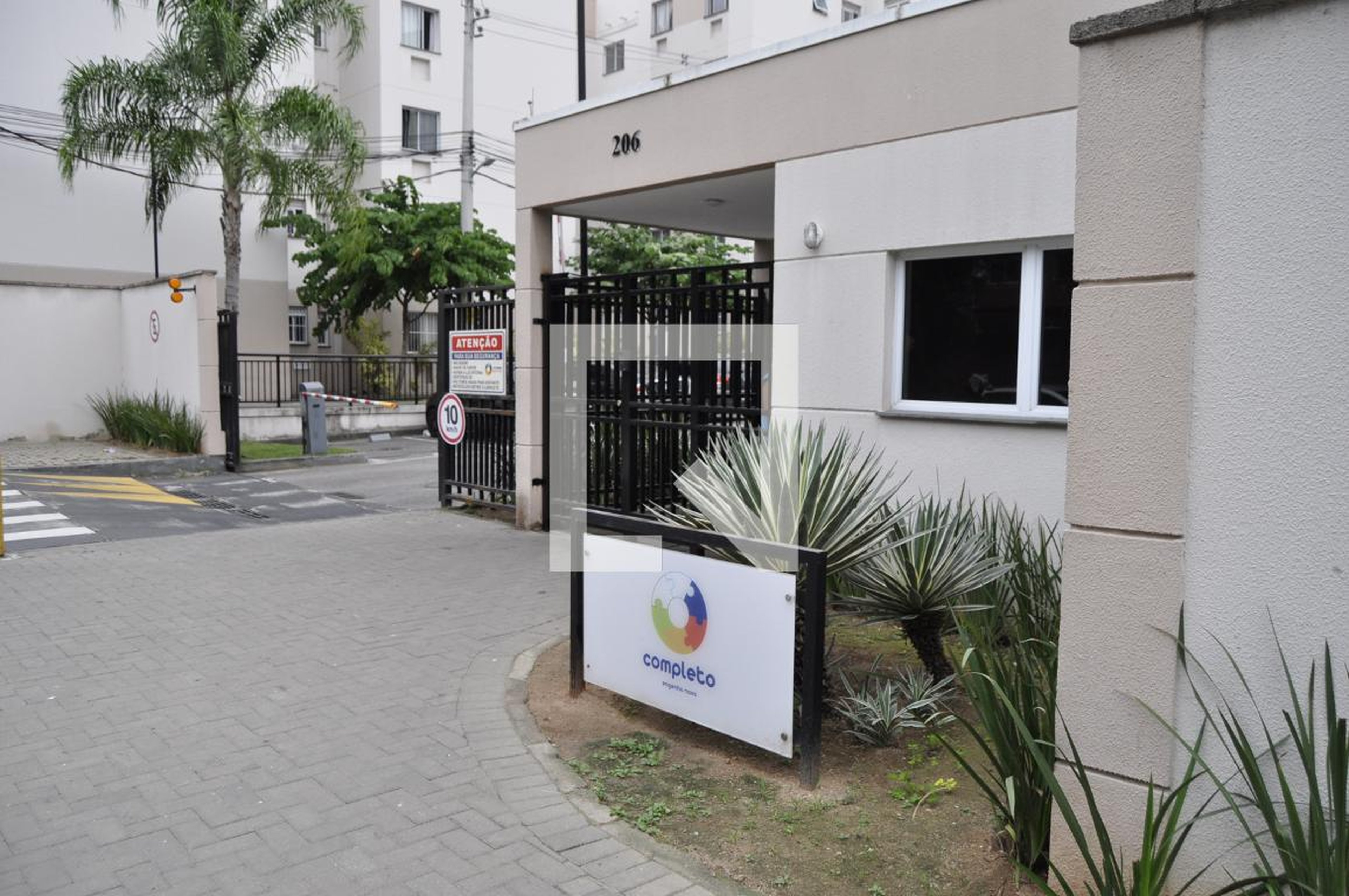 Fachada Condomínio Completo Engenho Novo