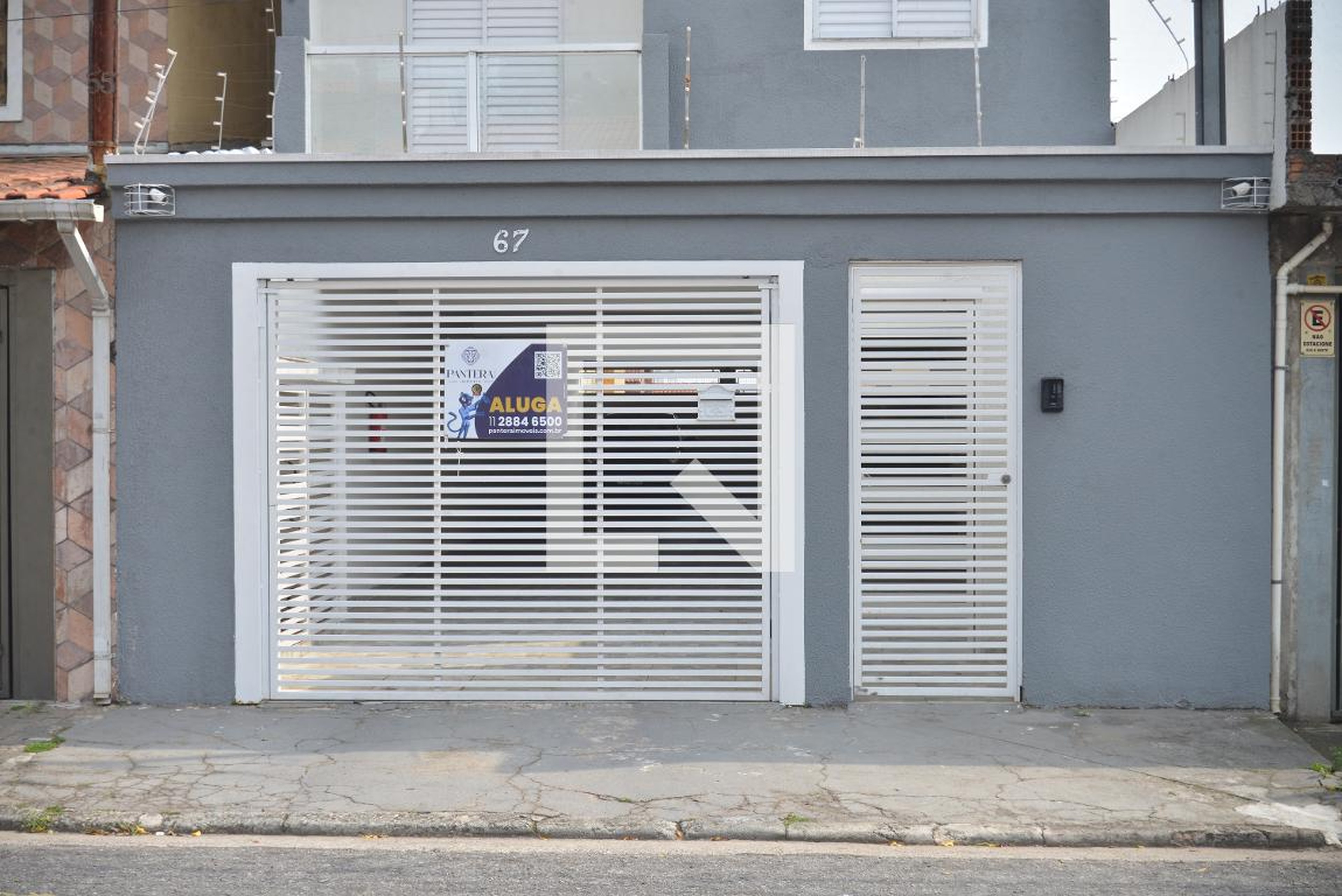 Fachada Condomínio em Rua Augusto Savieto, 67