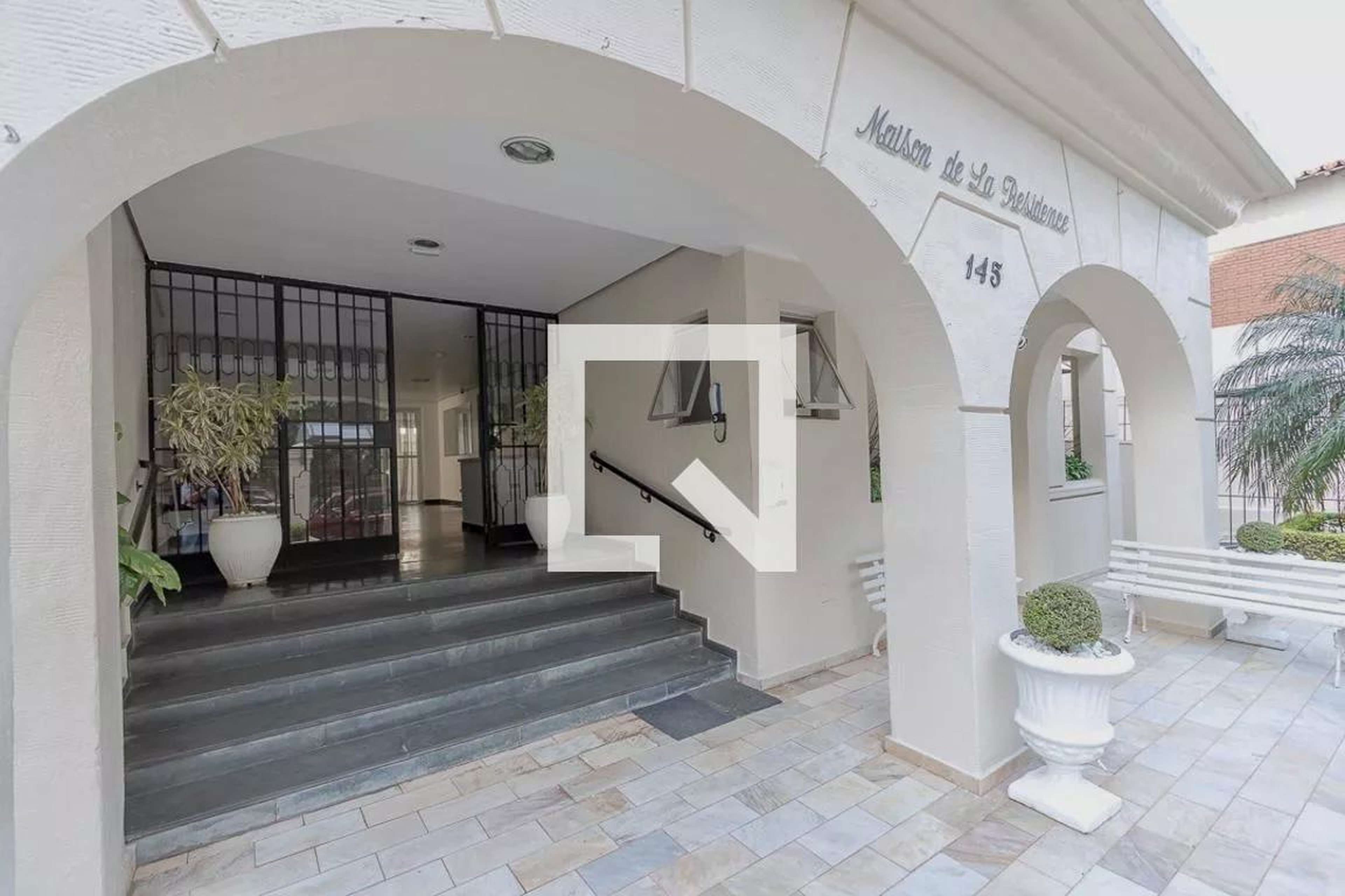 Entrada - Maison de La Residence