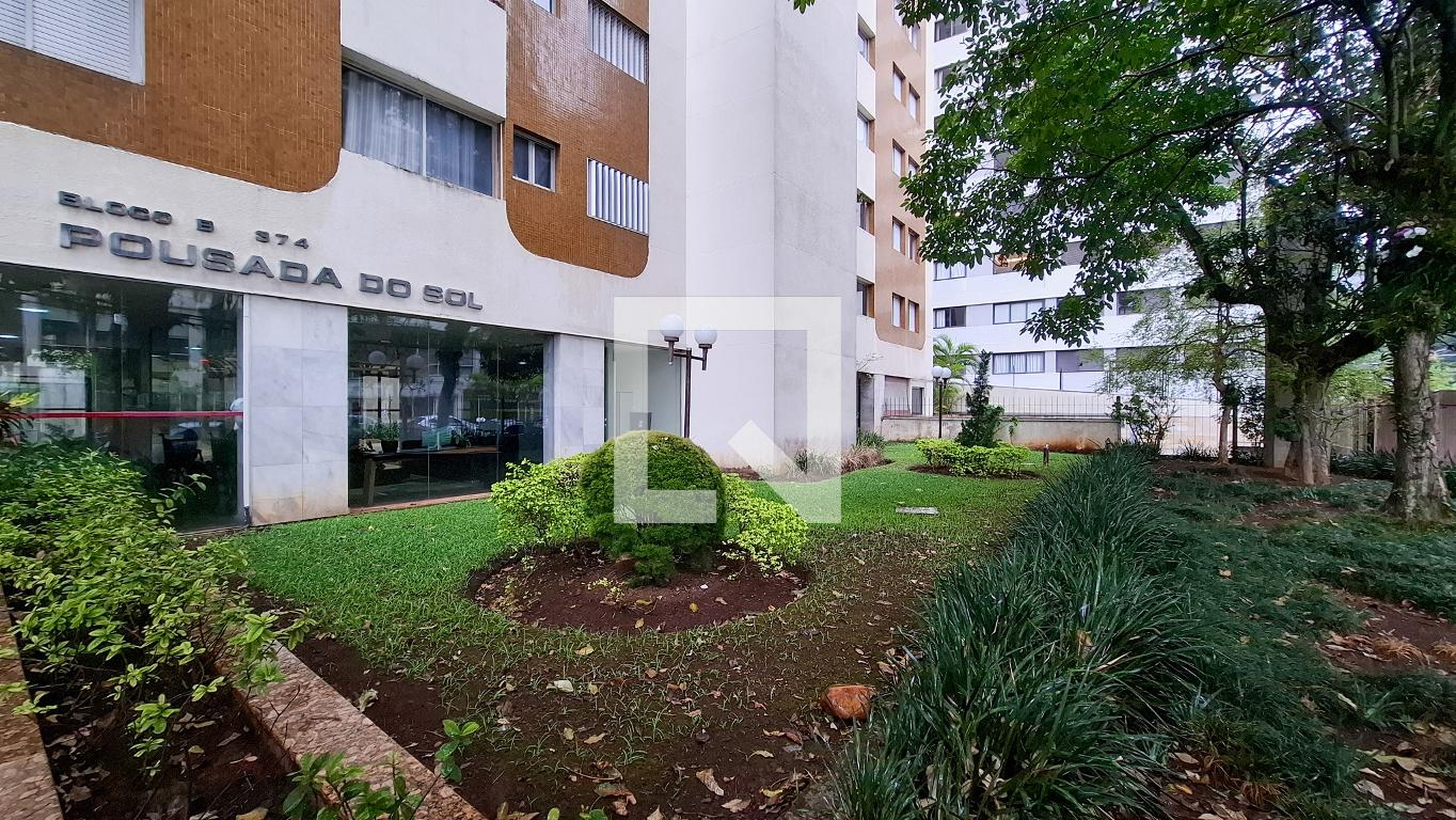 Fachada do Prédio Condomínio em Rua Doutor Paulo Vieira, 37