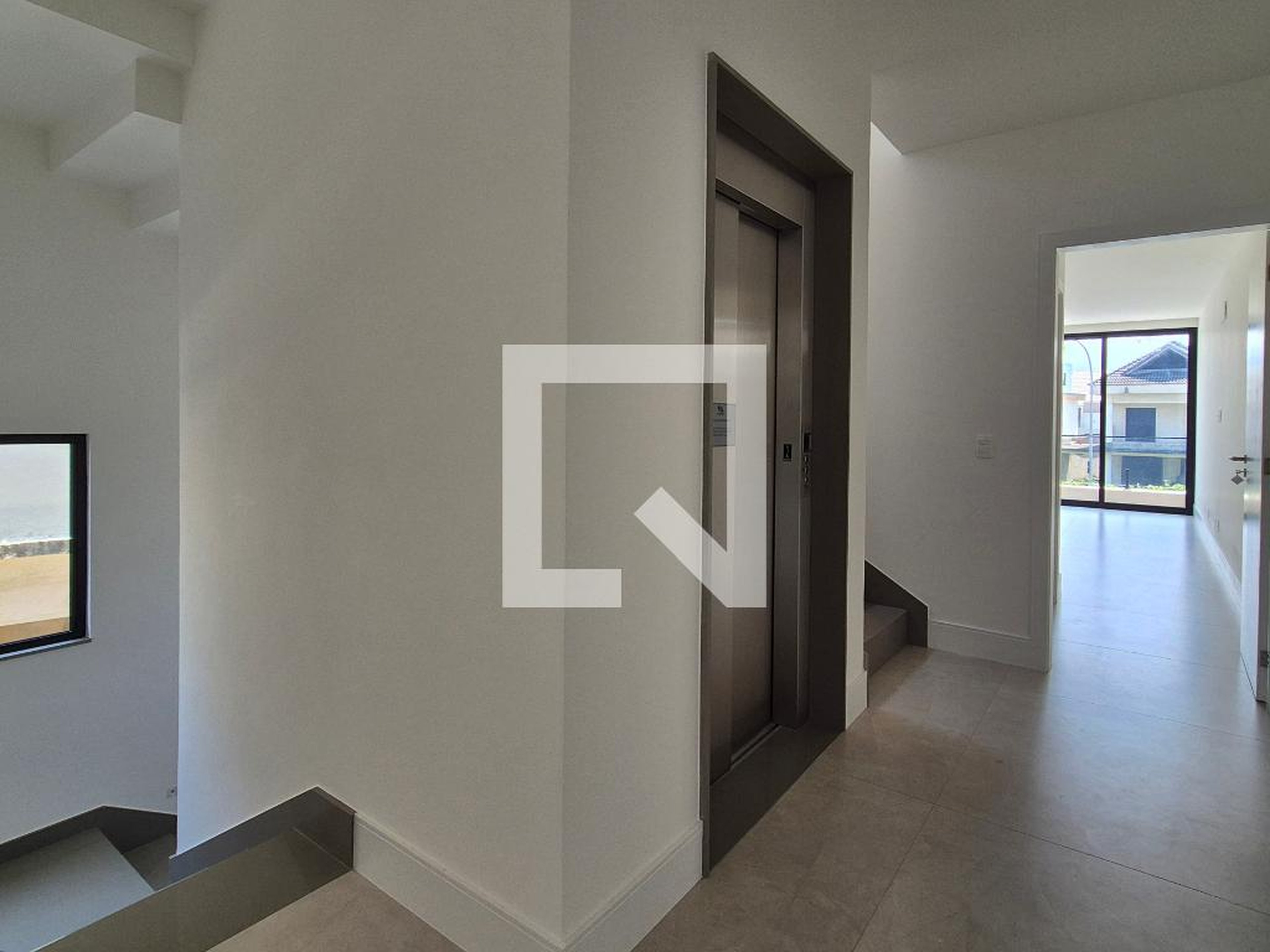 Hall - 