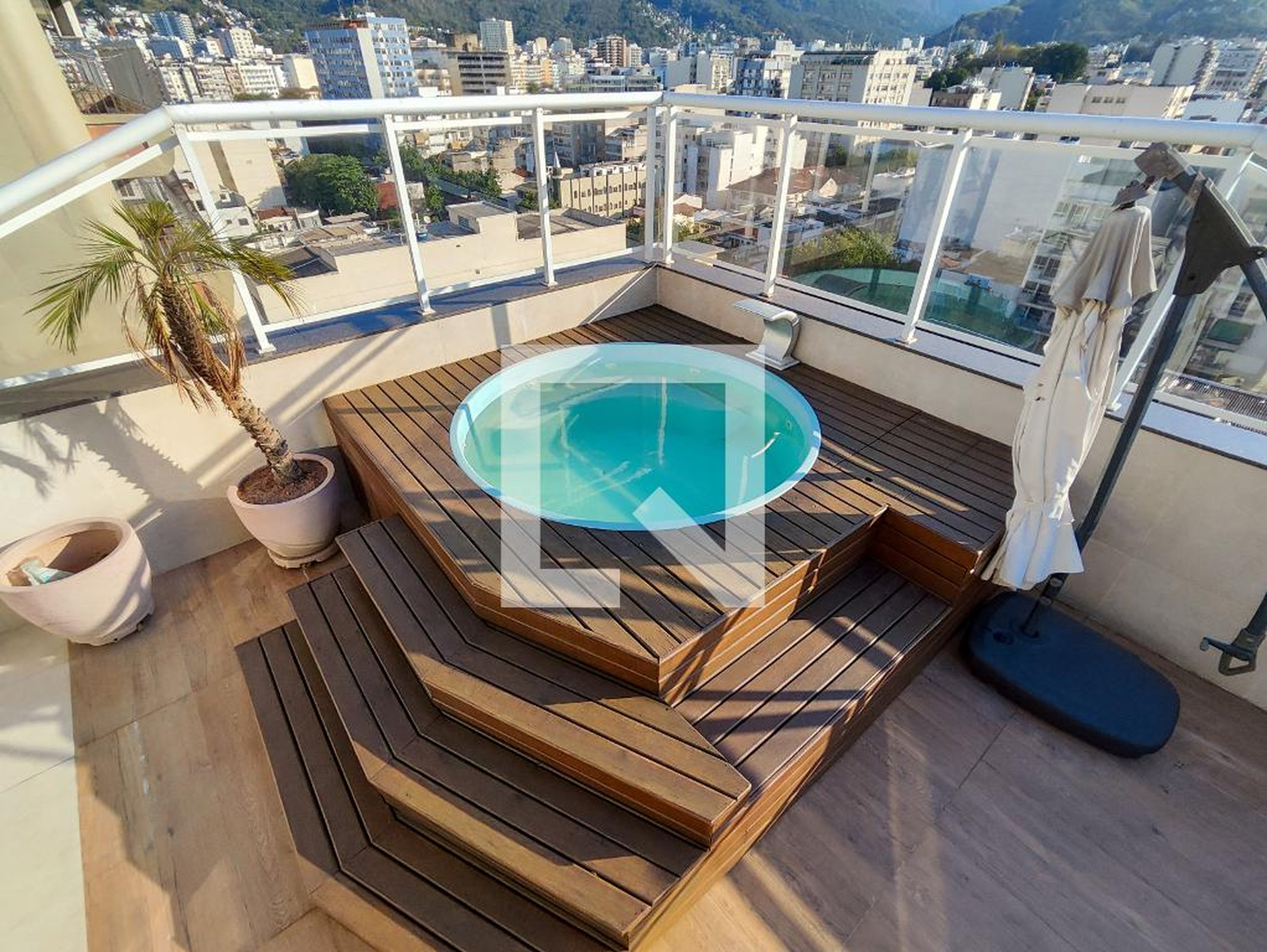 Piscina - La Montagne