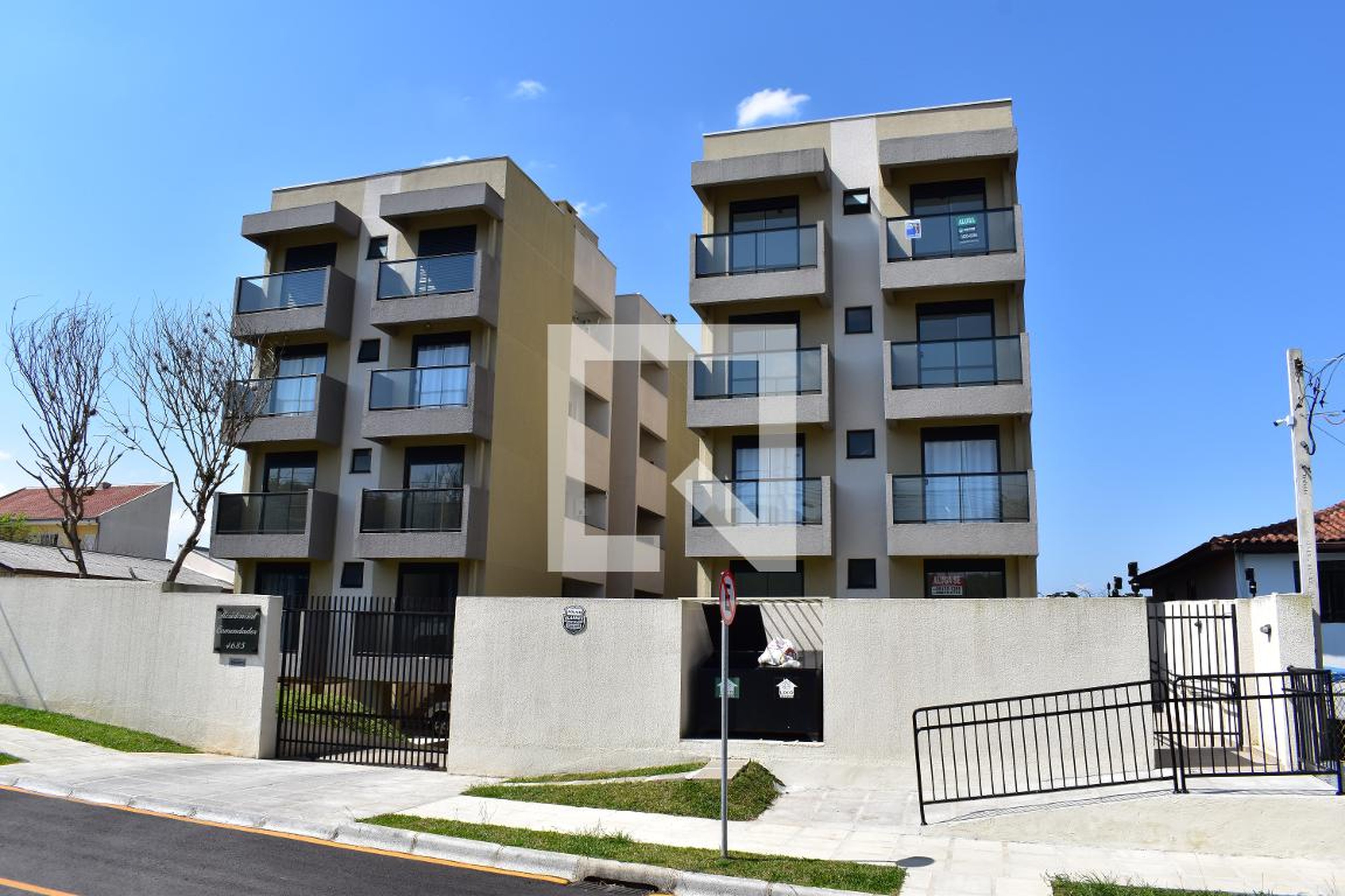 Fachada Condomínio em Avenida Com. Franco, 4685
