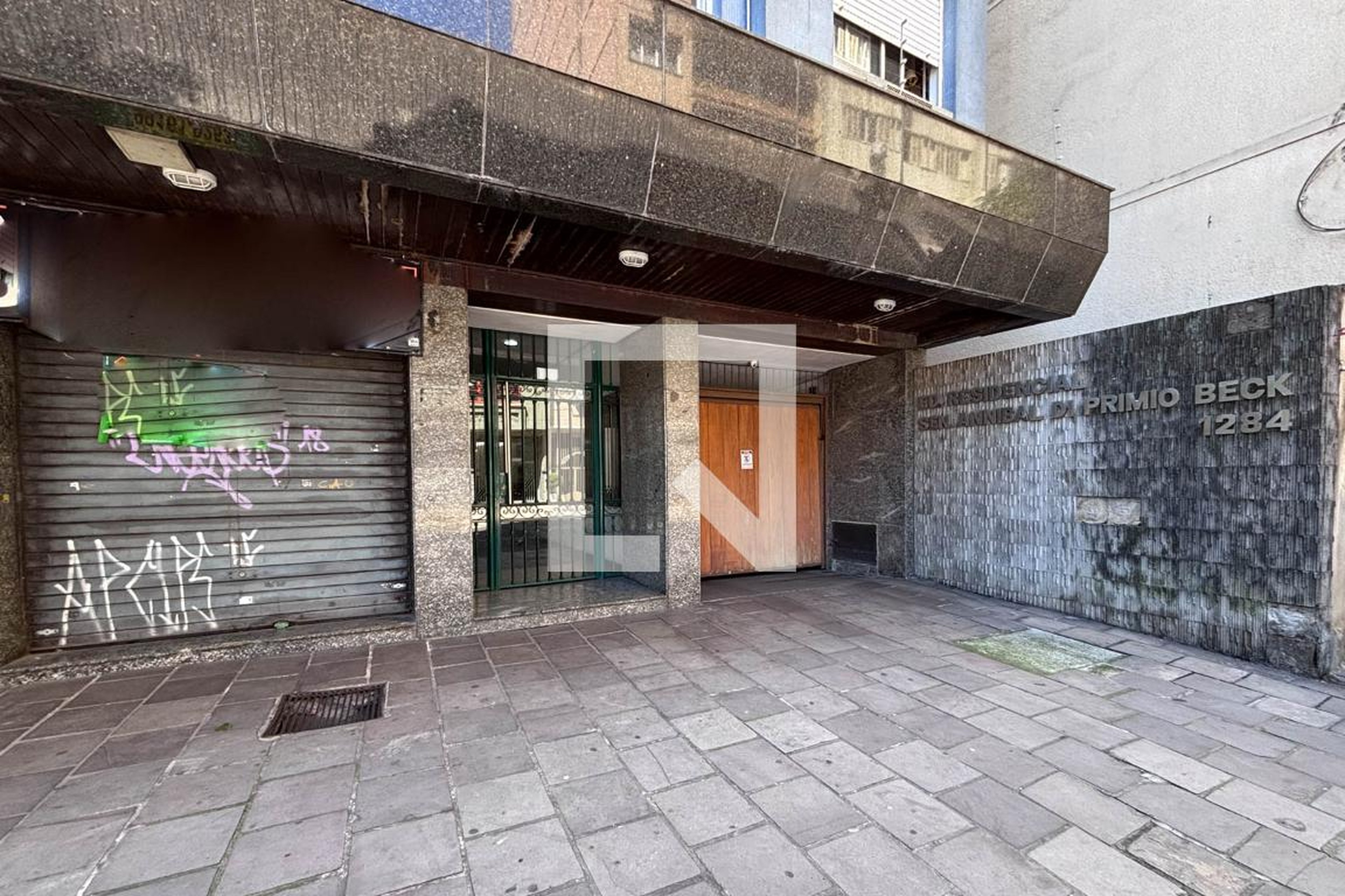 Fachada do Prédio Edifício Sennador Annibal di Primio Beck