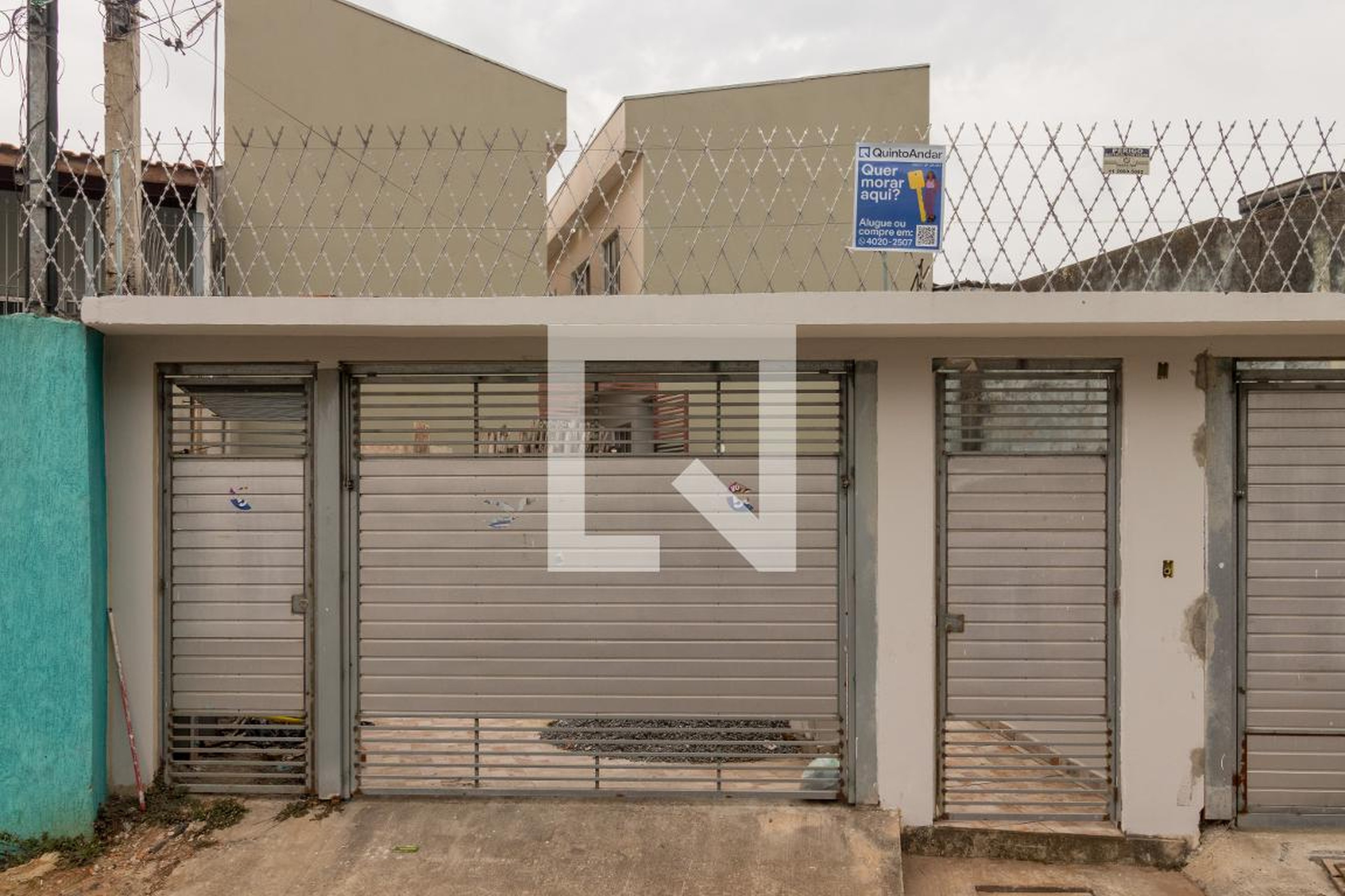 Fachada do Prédio Condomínio em Rua Ernesto Manograsso, 208