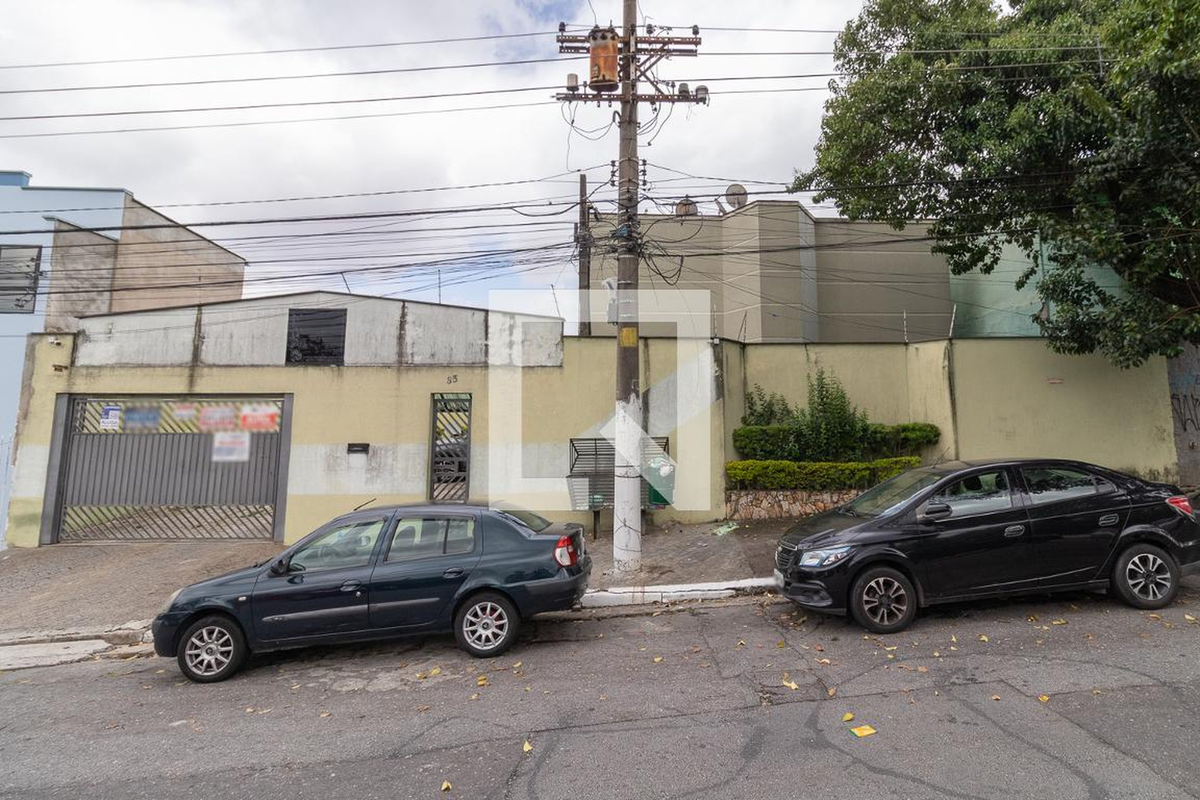 Fachada Condomínio em Rua Santo Henrique, 85