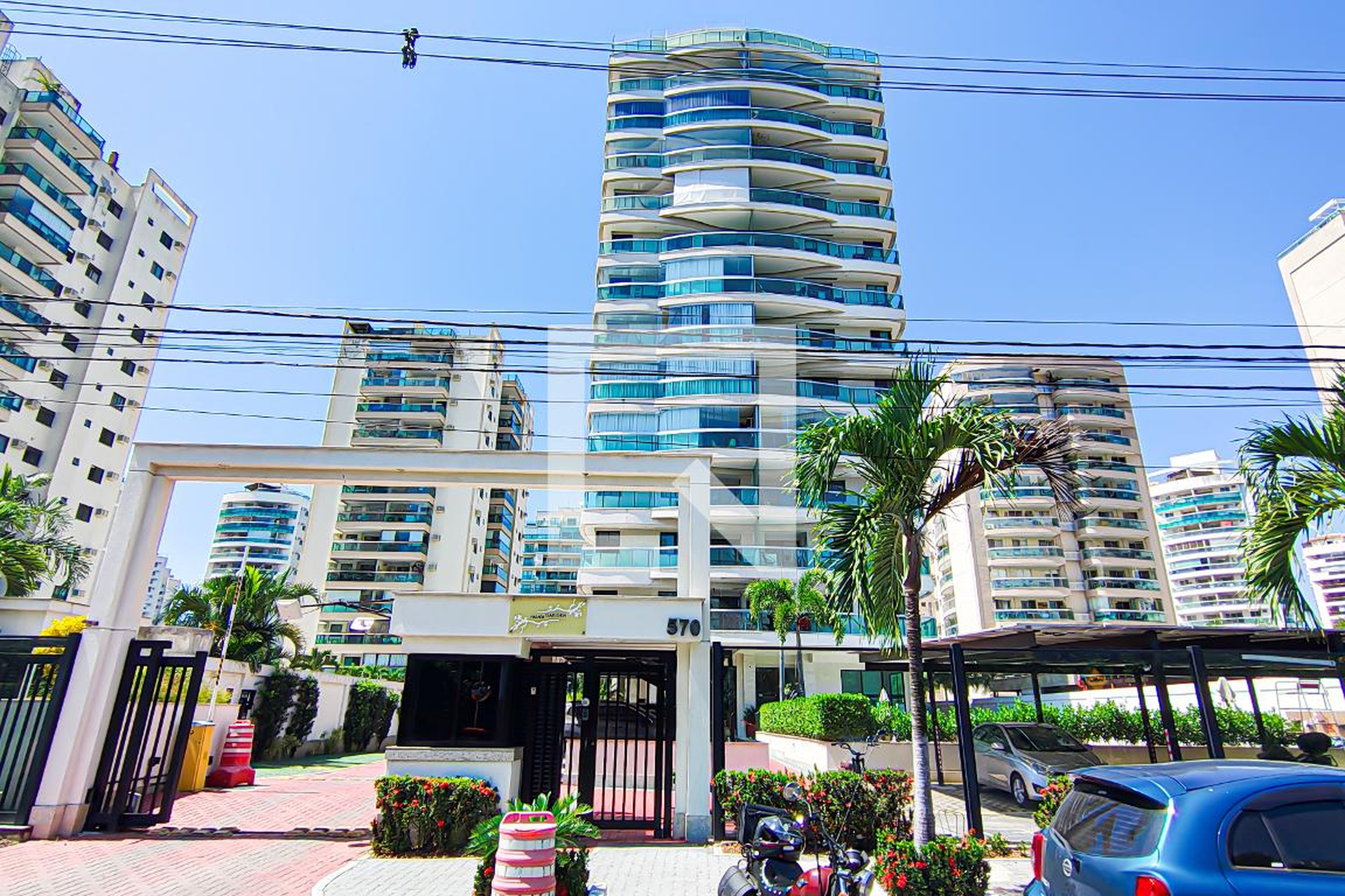 Fachada Condomínio Village Garden