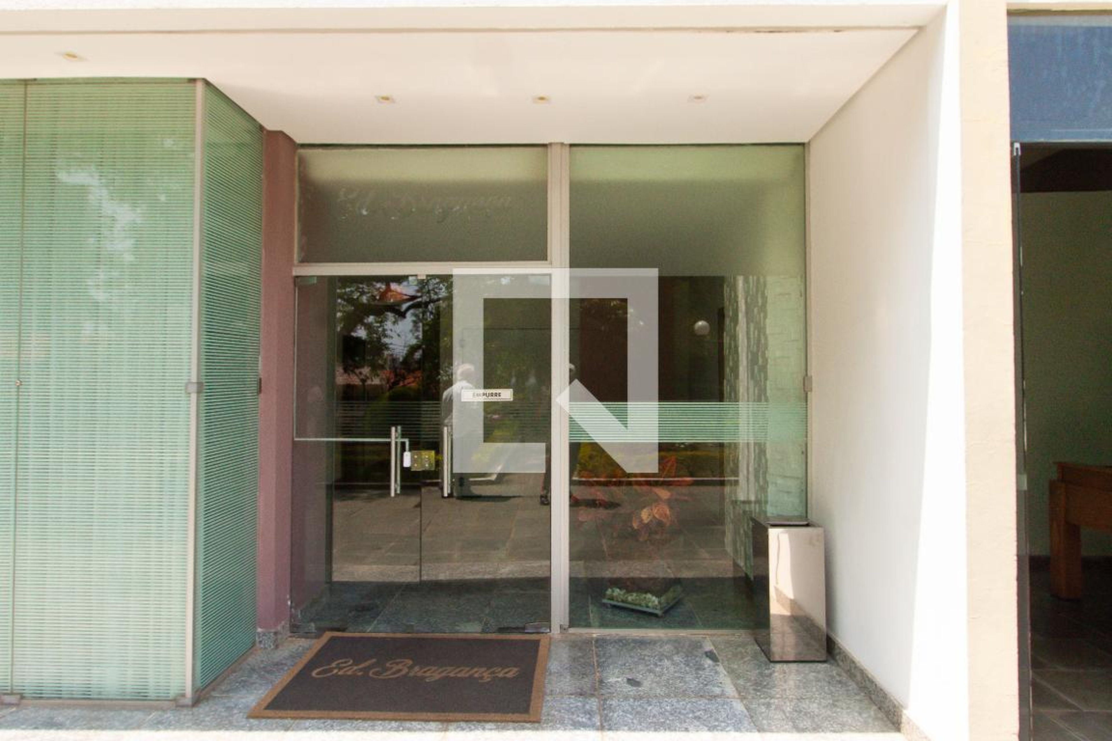 Entrada - Edifício Bragança