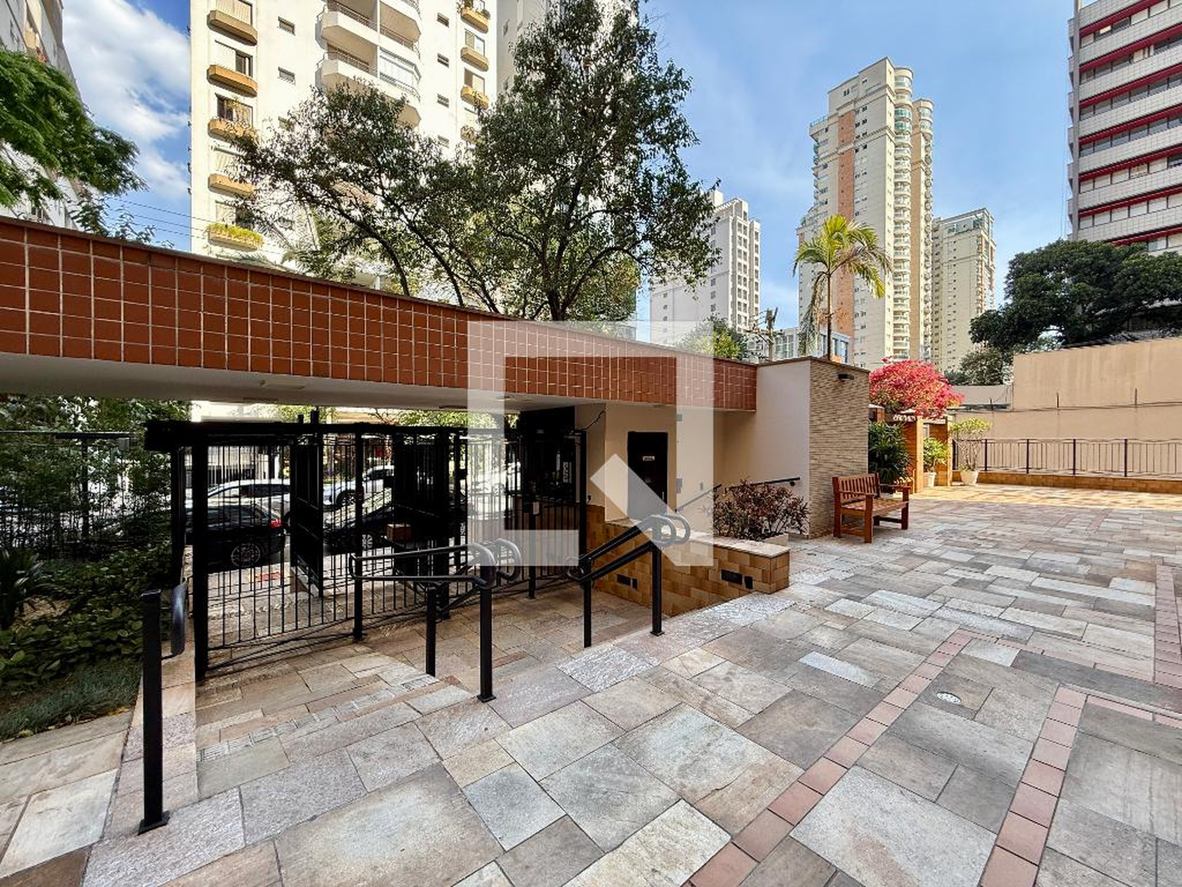 Entrada - Edifício Varandas Campo Belo